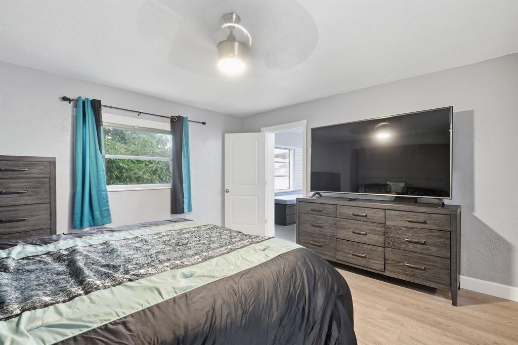 Westwood Commy 4 77-45 B - Residential