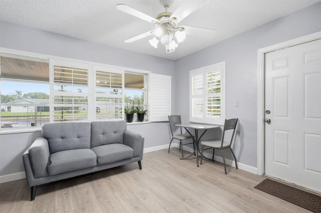 Westwood Commy 4 77-45 B - Residential