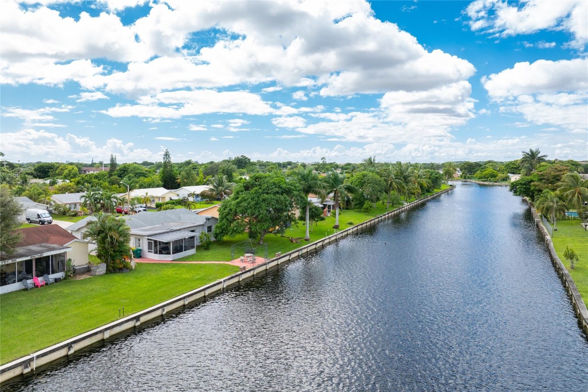 Westwood Commy 4 77-45 B - Residential