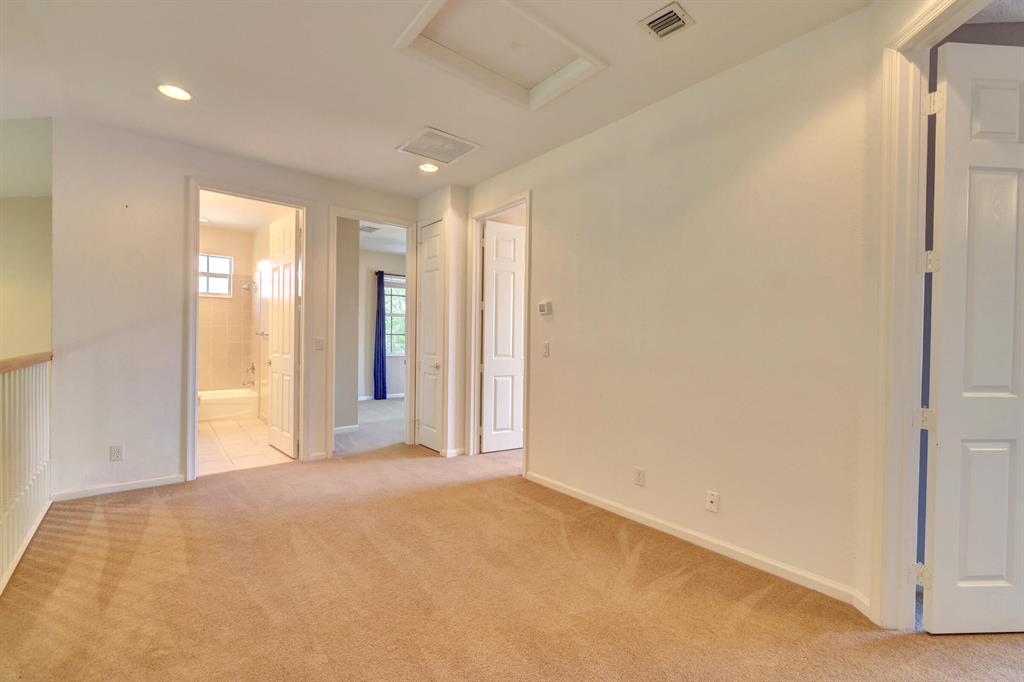 MARTINS CROSSING PUD - Residential