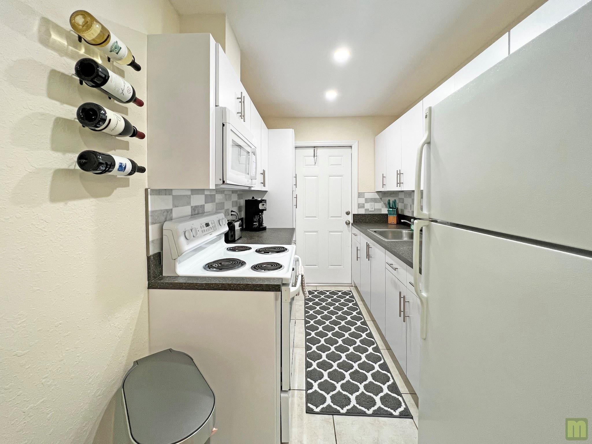 Pompano Beach Estates - Residential Lease