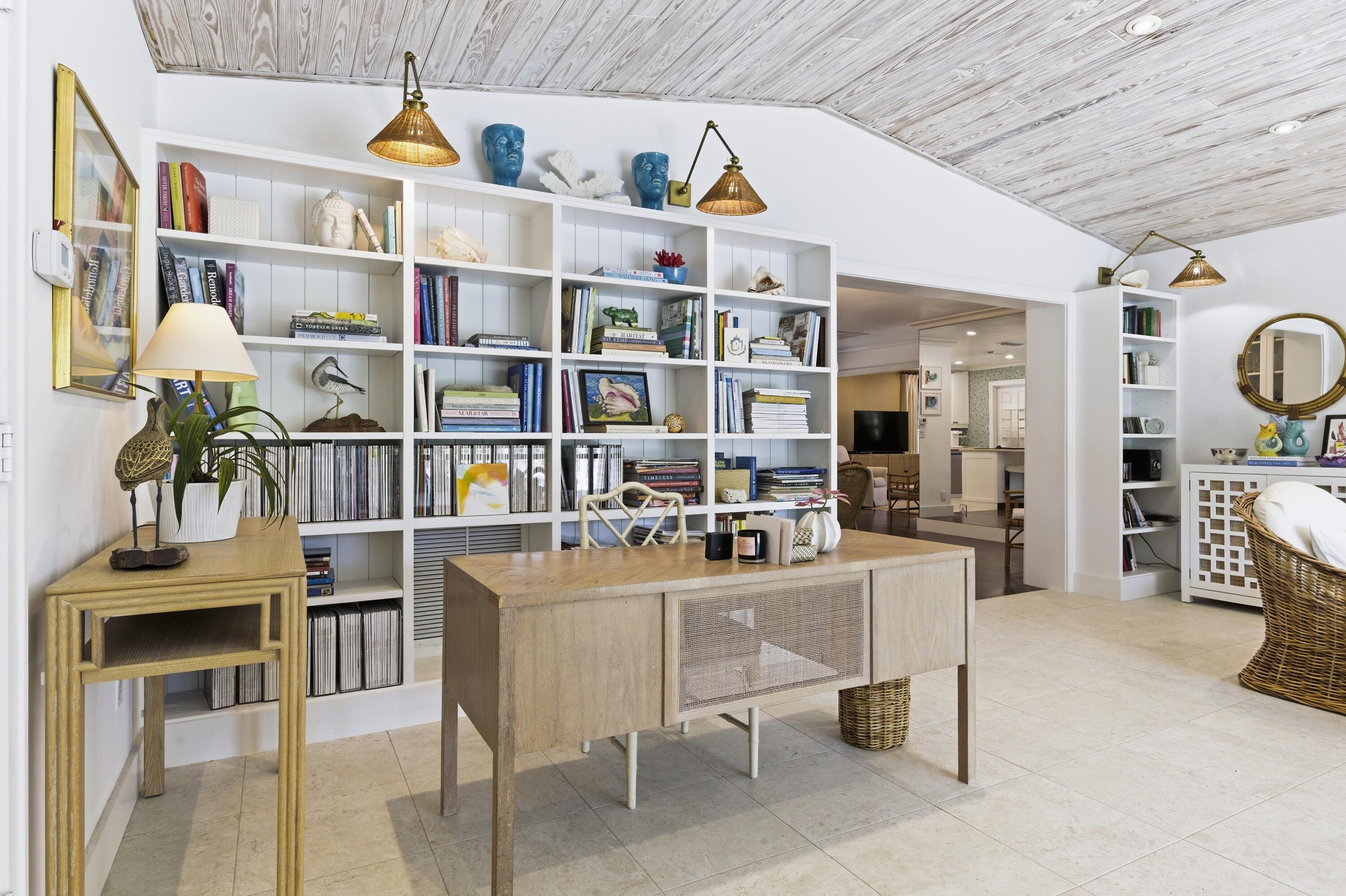 NORTH PALM BEACH VILLAGE OF 6 - Residential