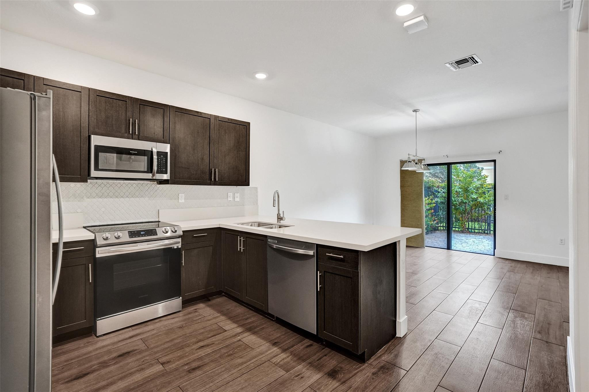 TROTTERS CHASE - Residential