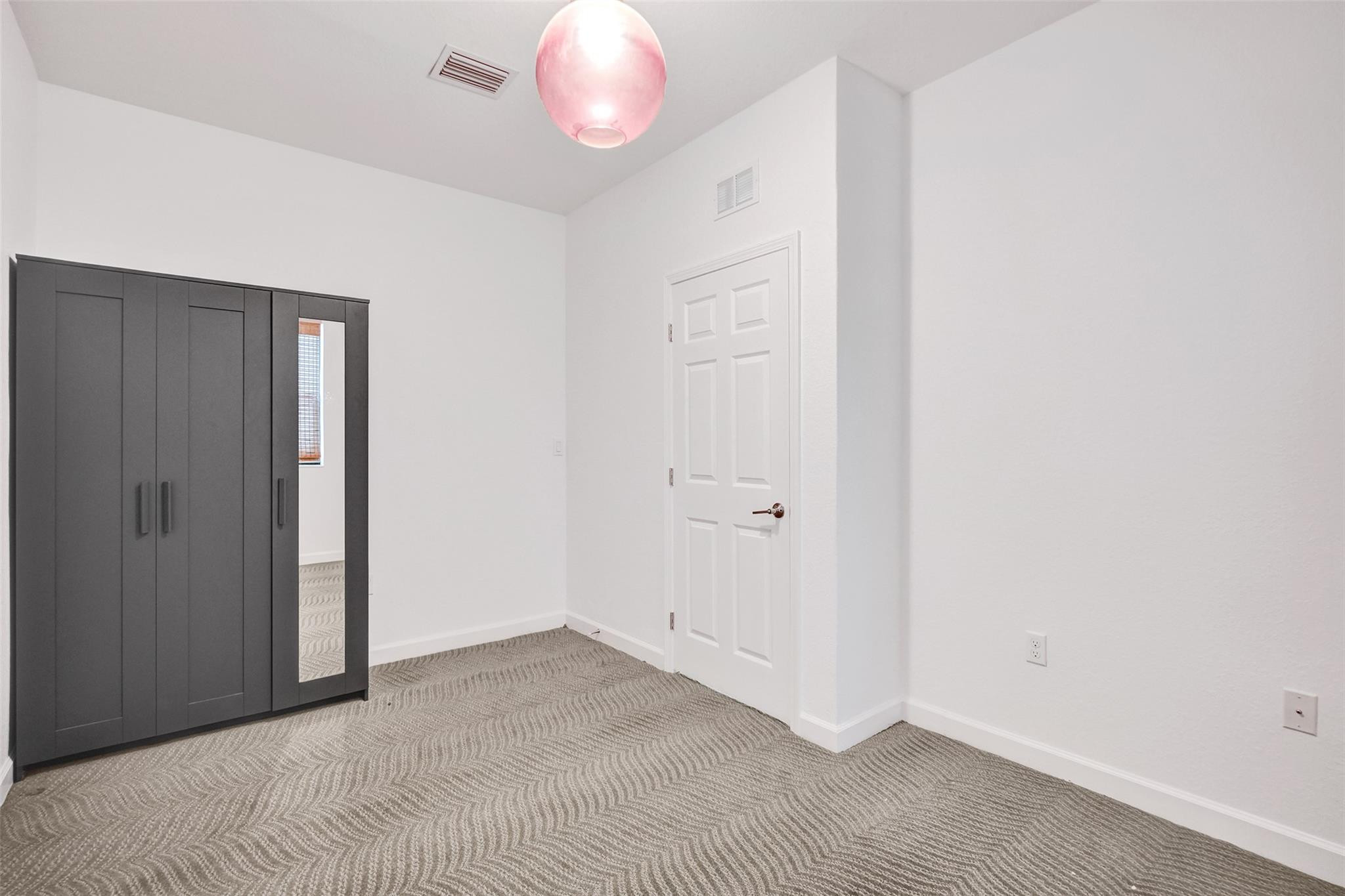 TROTTERS CHASE - Residential