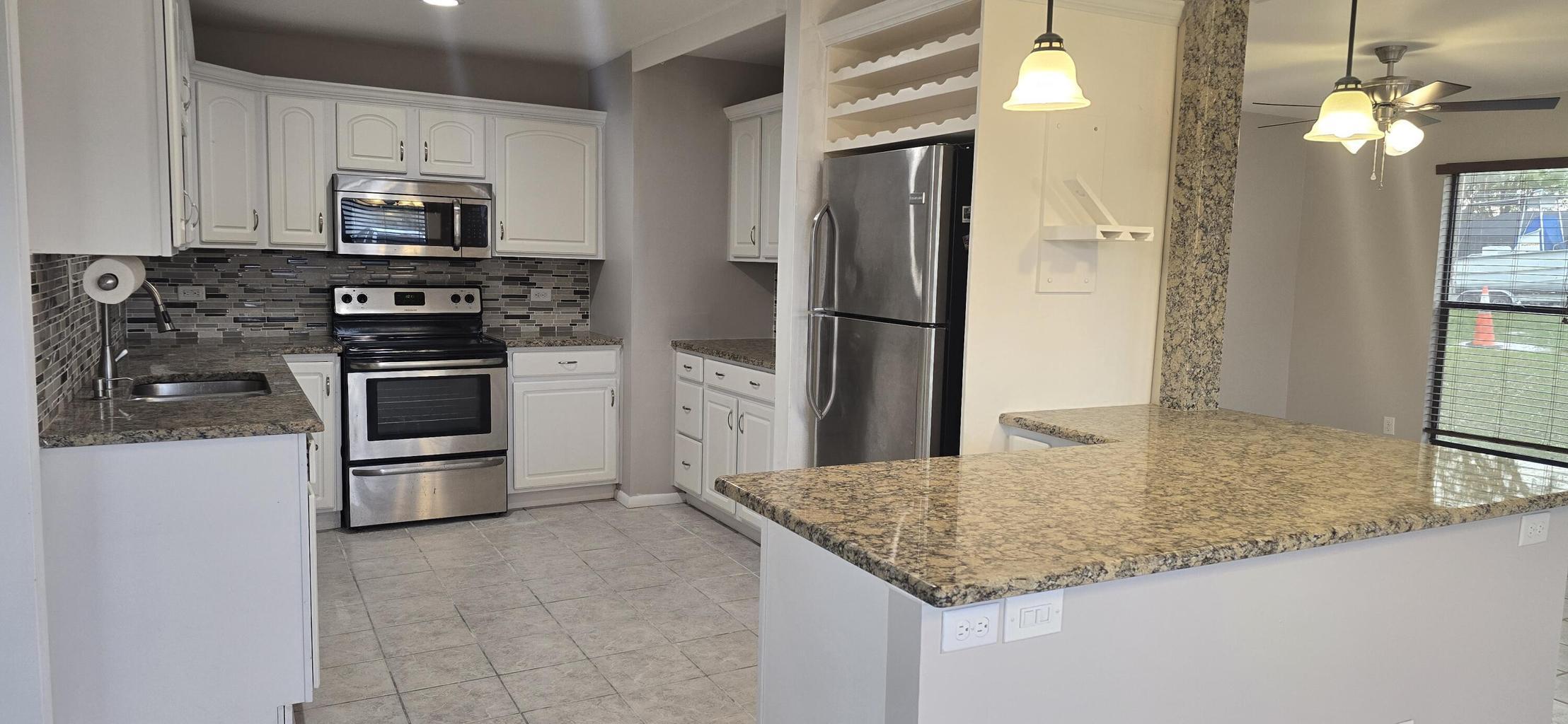 PORT ST LUCIE SECTION 26 - Residential Lease