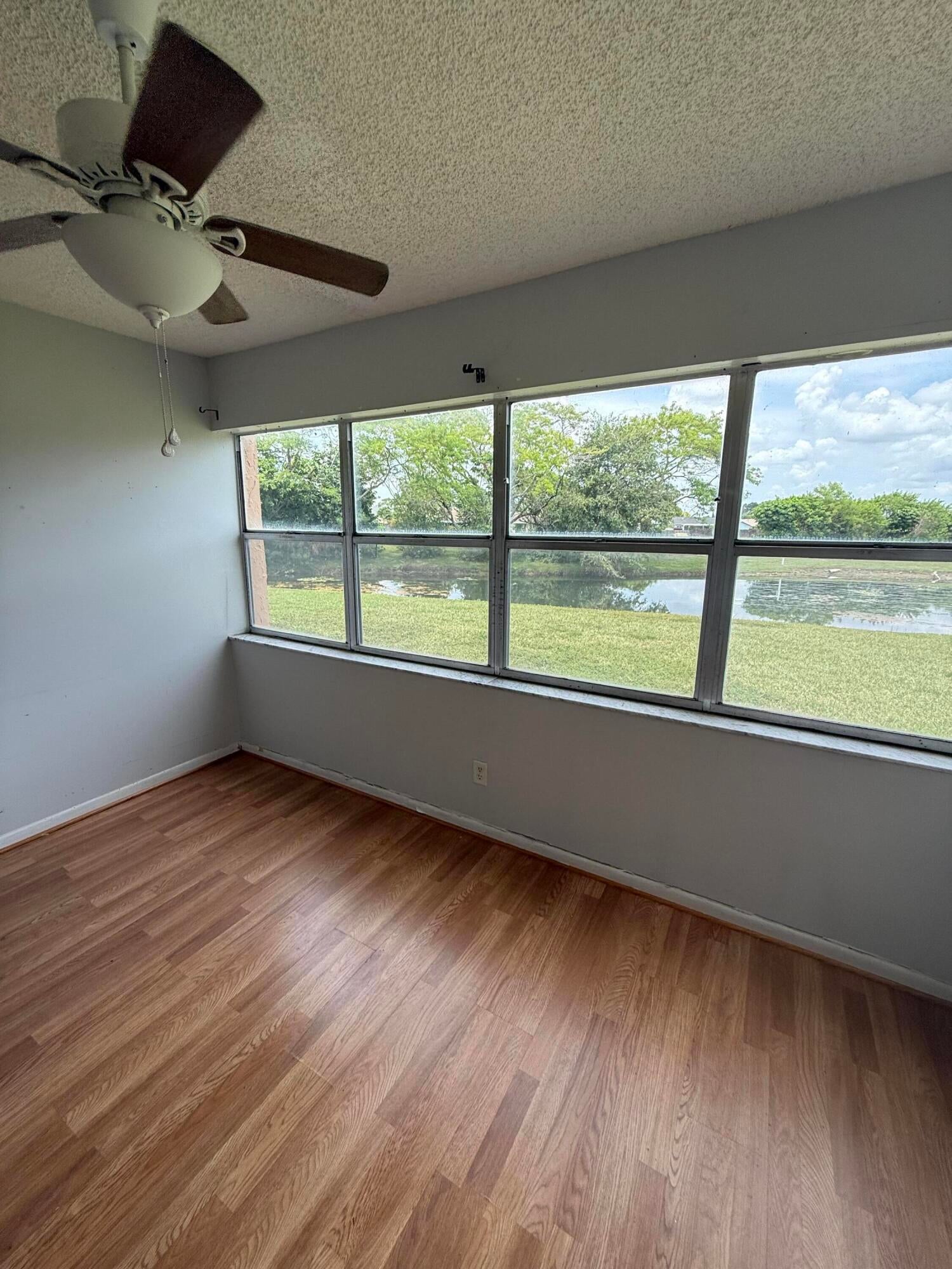 9881 SUNRISE LAKES Boulevard 104