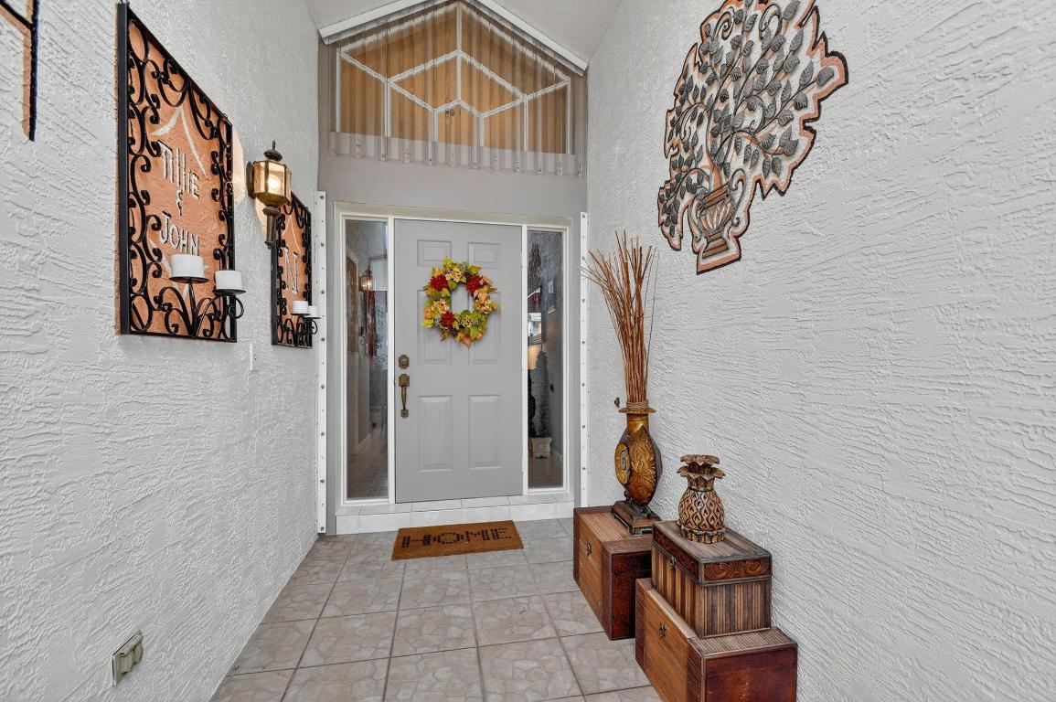 2249 Soundings Court