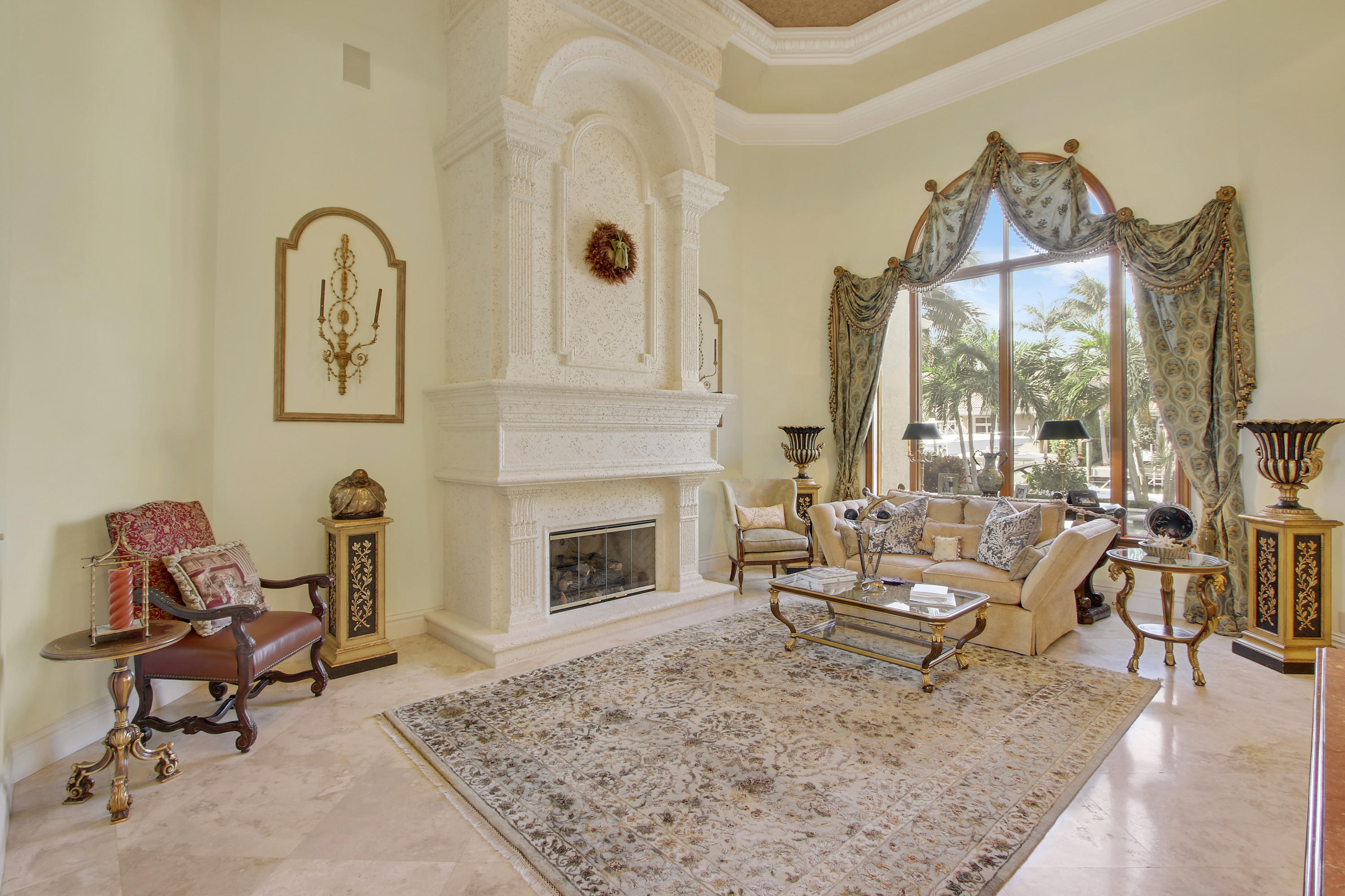 HARBOUR ISLES - Residential