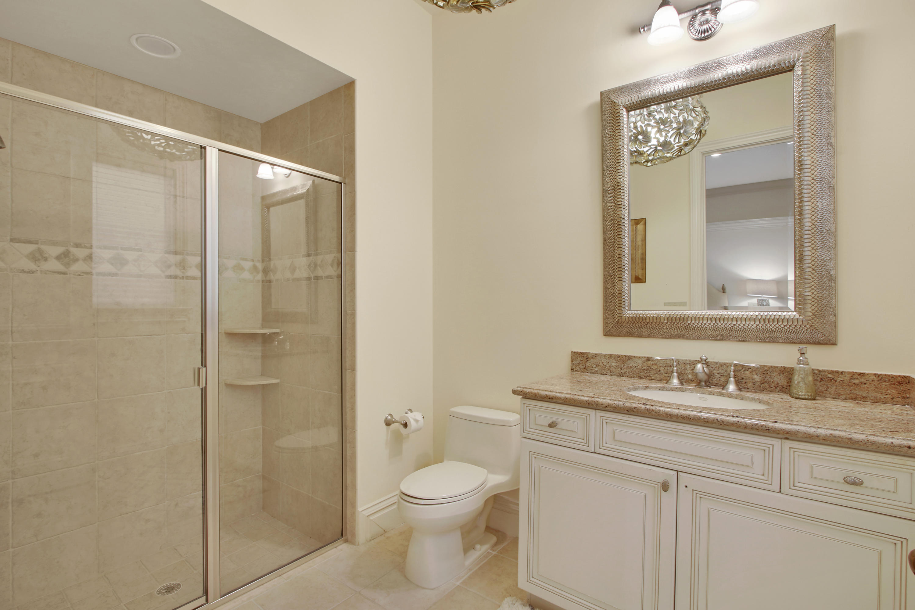 HARBOUR ISLES - Residential