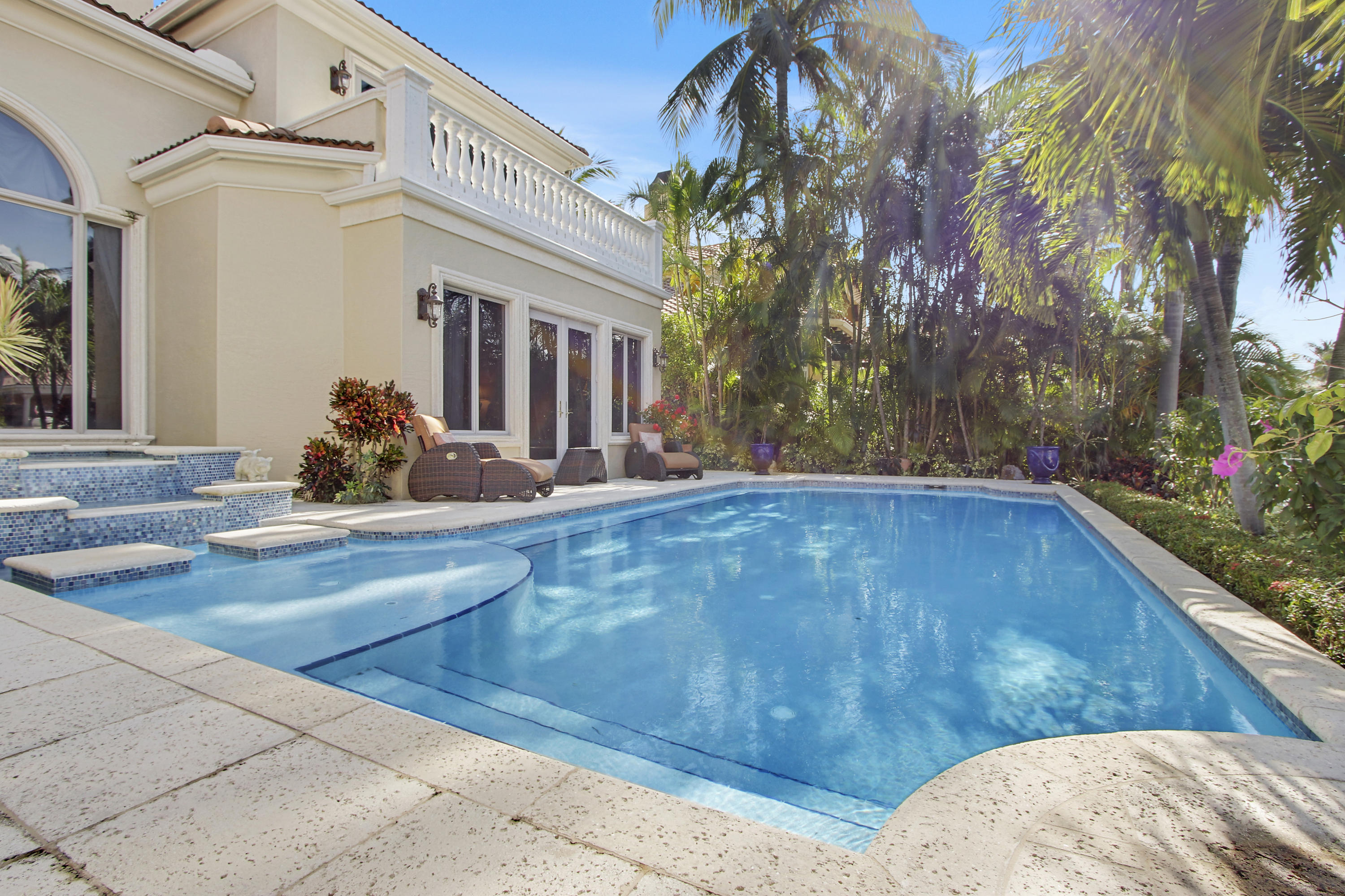 HARBOUR ISLES - Residential