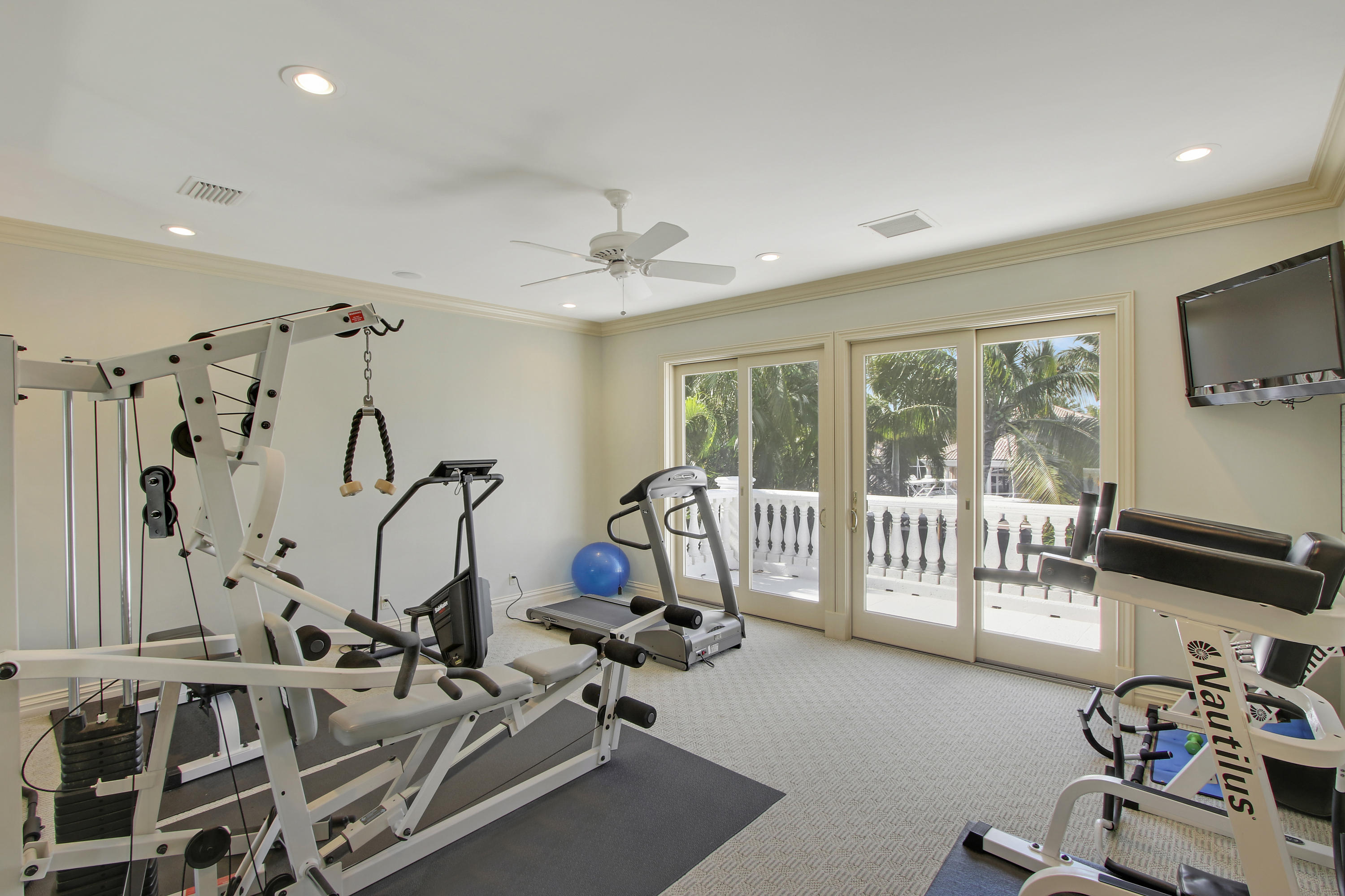 HARBOUR ISLES - Residential