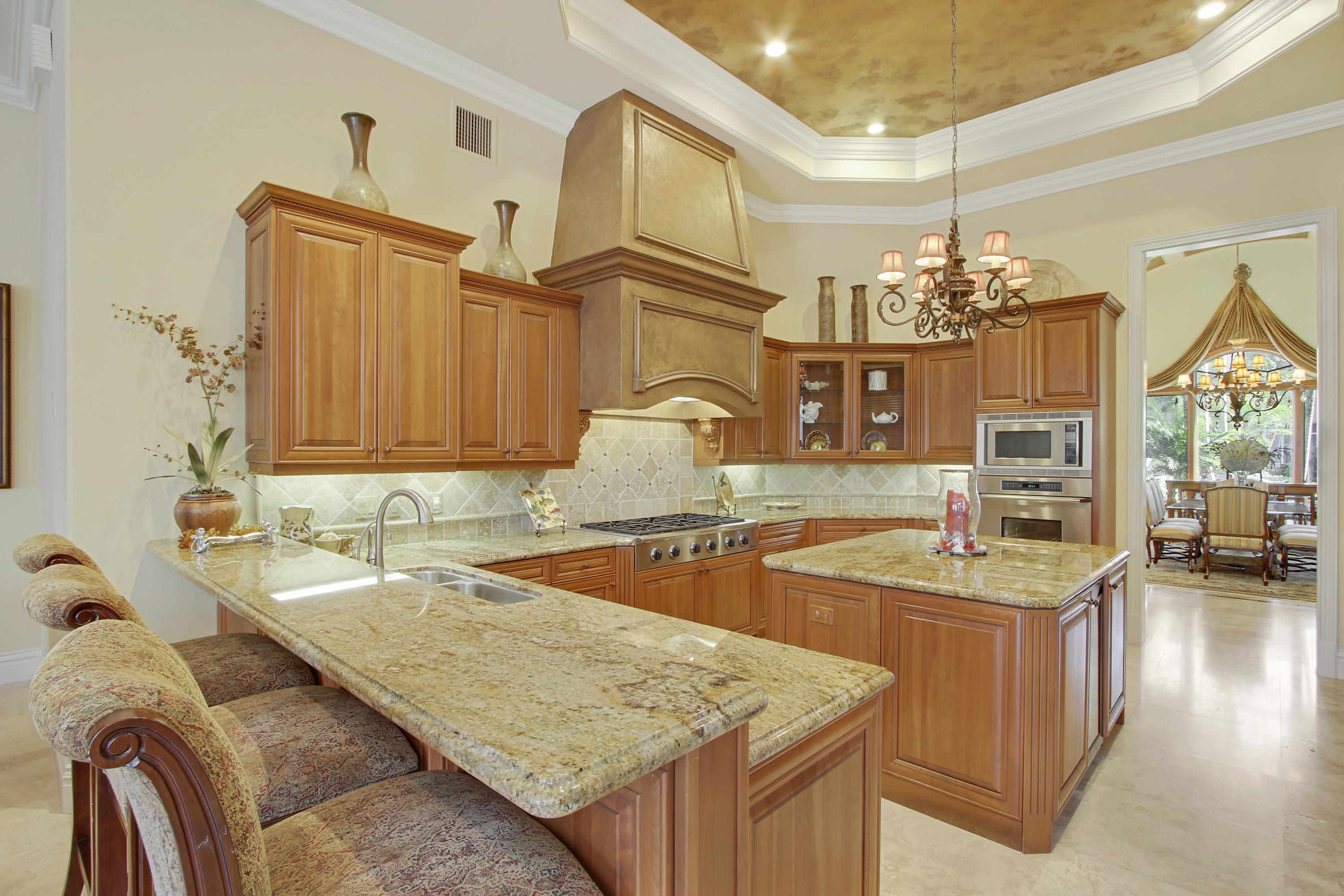 HARBOUR ISLES - Residential