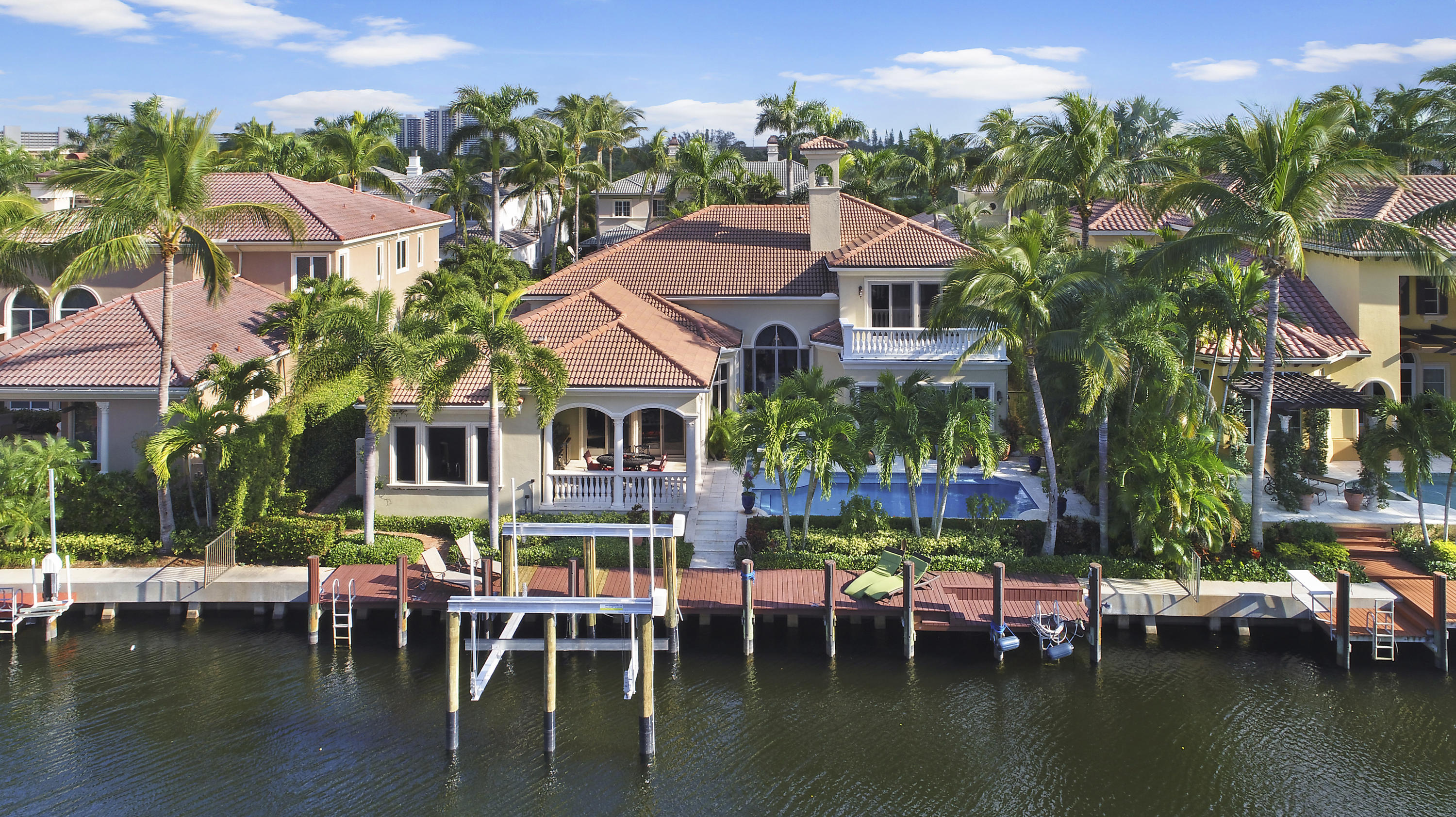 HARBOUR ISLES - Residential