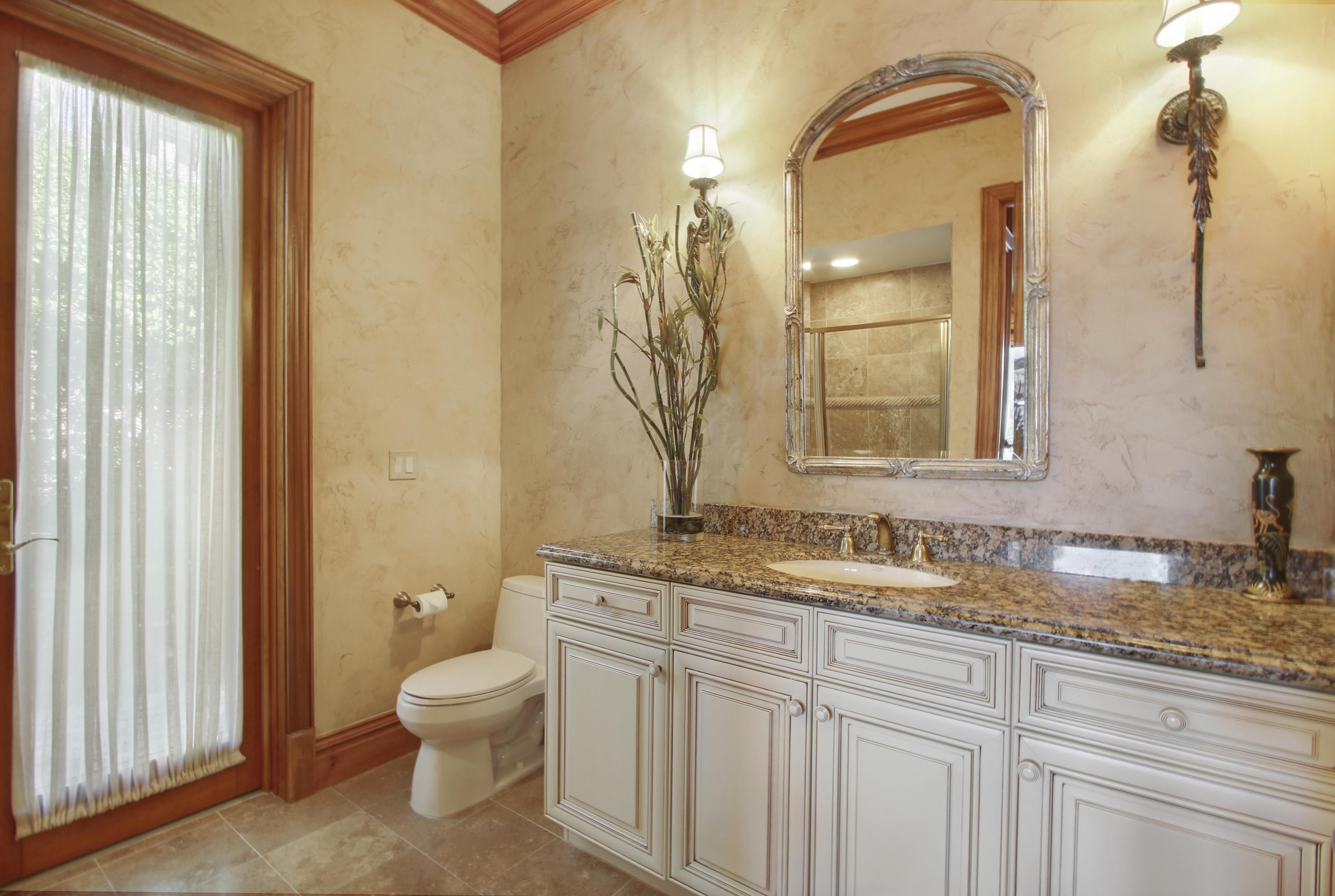 HARBOUR ISLES - Residential