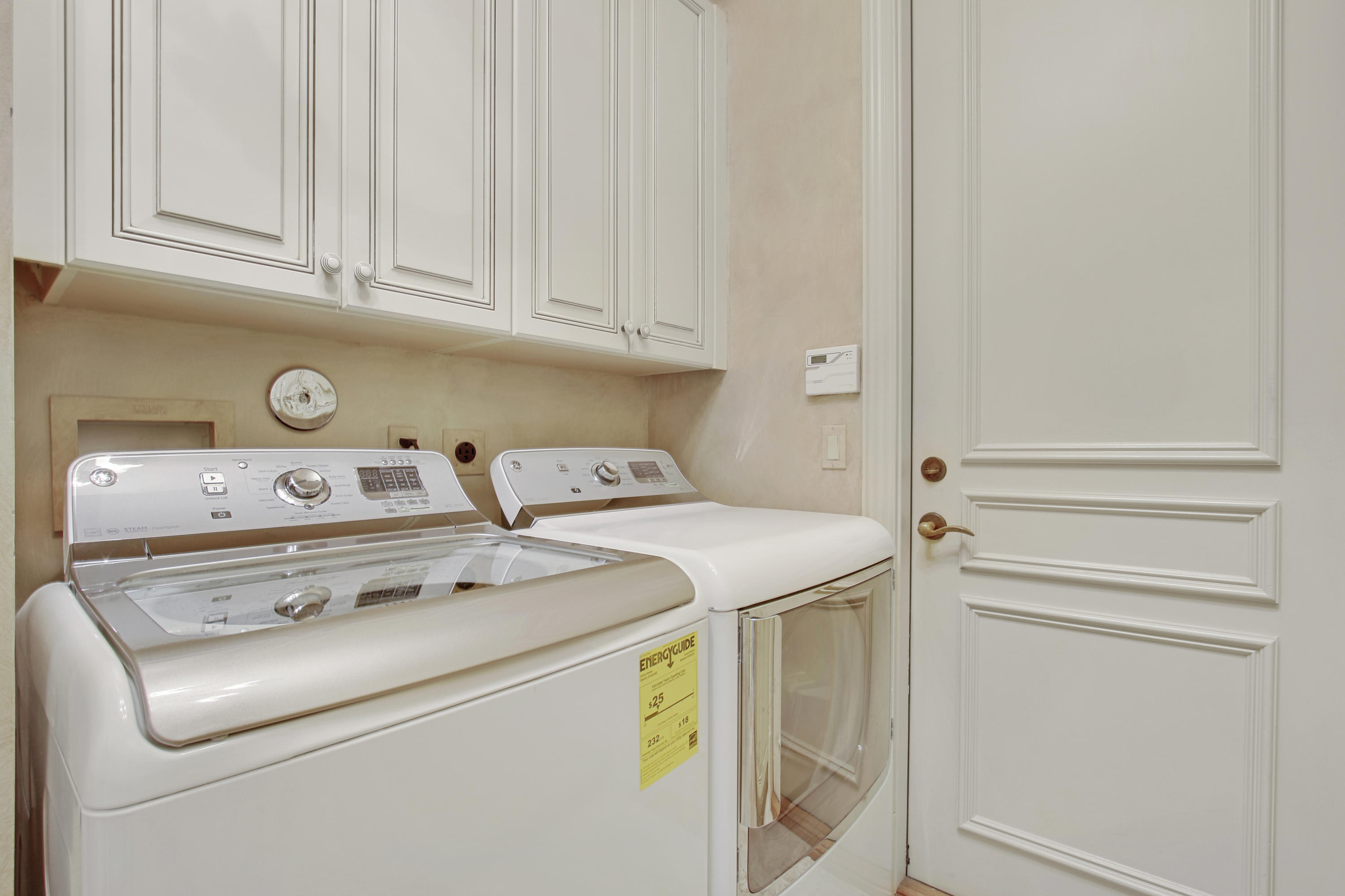 HARBOUR ISLES - Residential