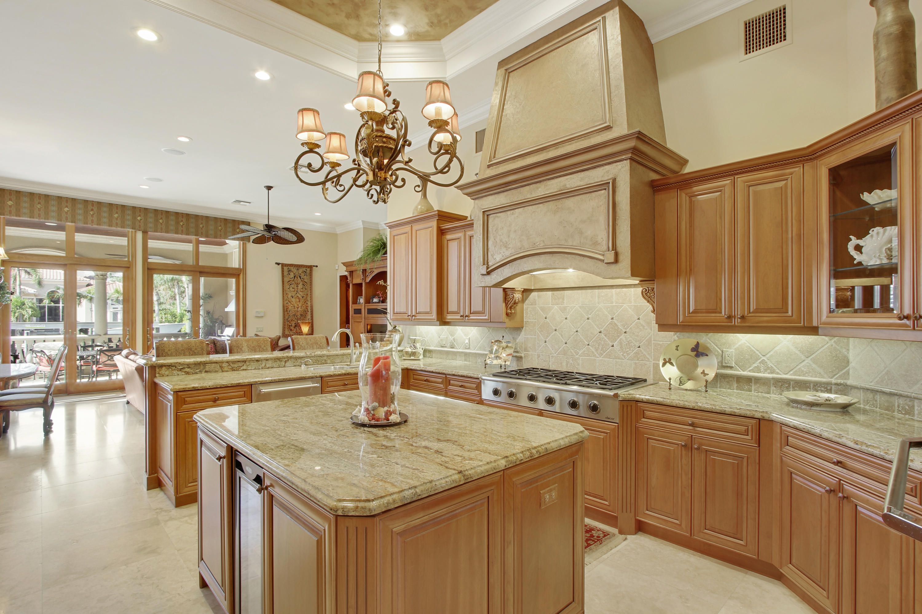 HARBOUR ISLES - Residential