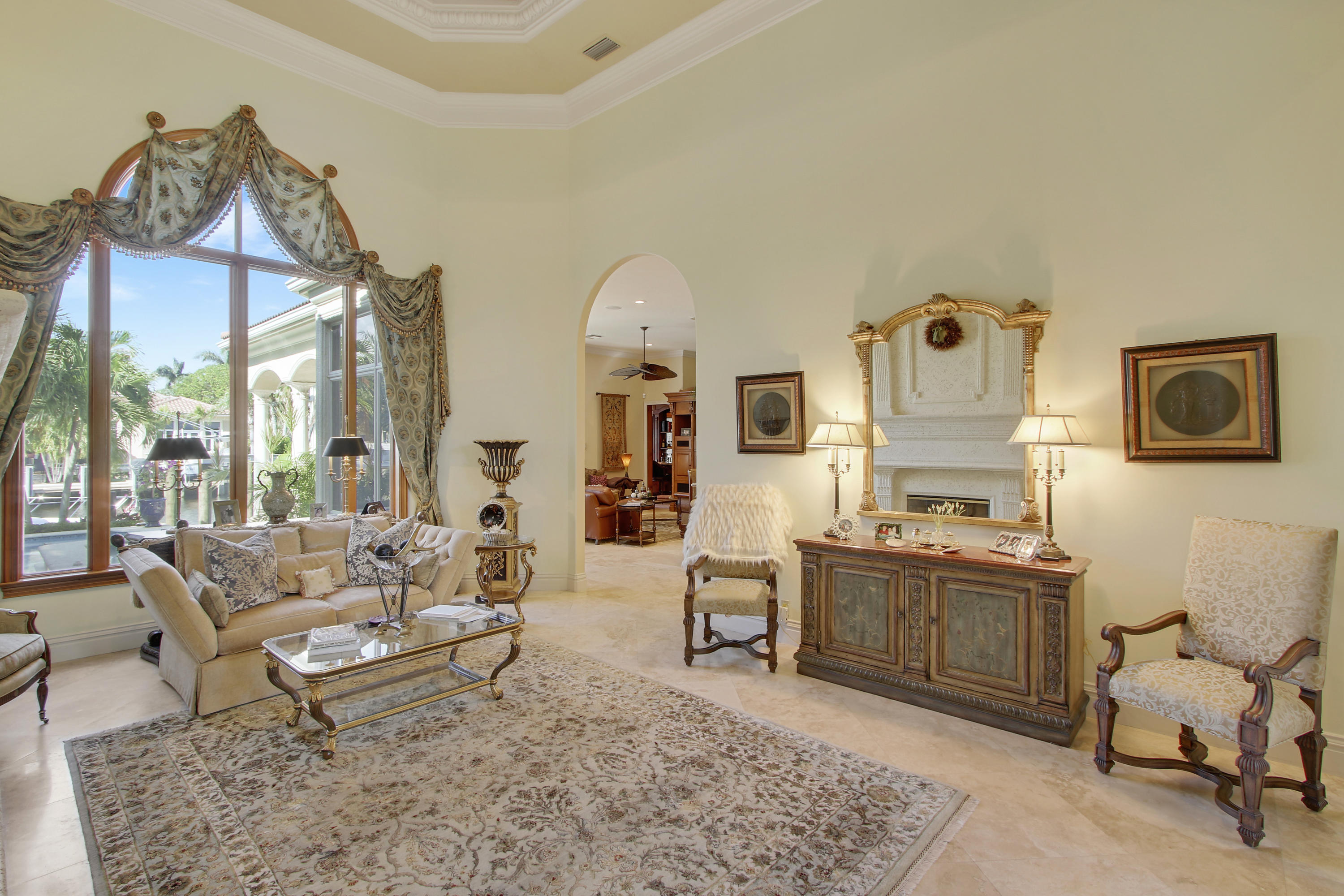 HARBOUR ISLES - Residential