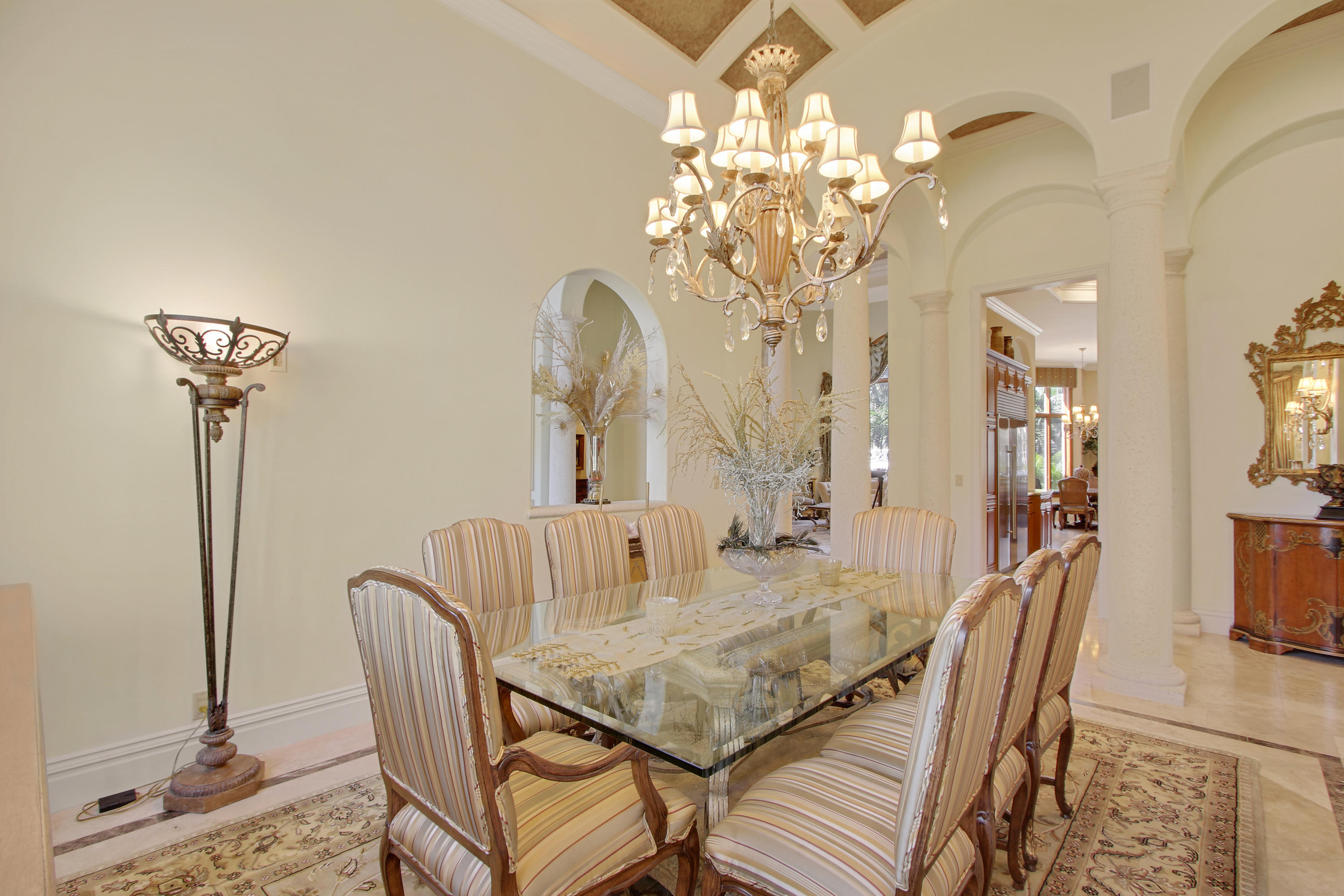 HARBOUR ISLES - Residential