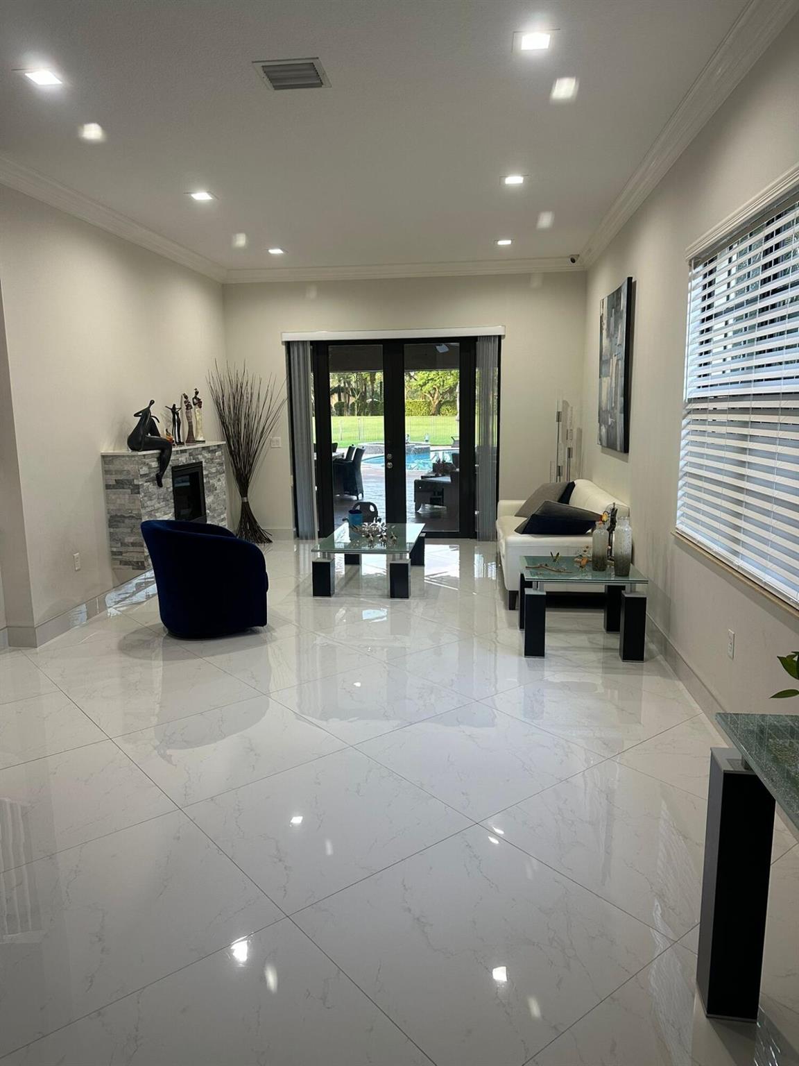 PARKLAND VILLAGE REPLAT O - Residential
