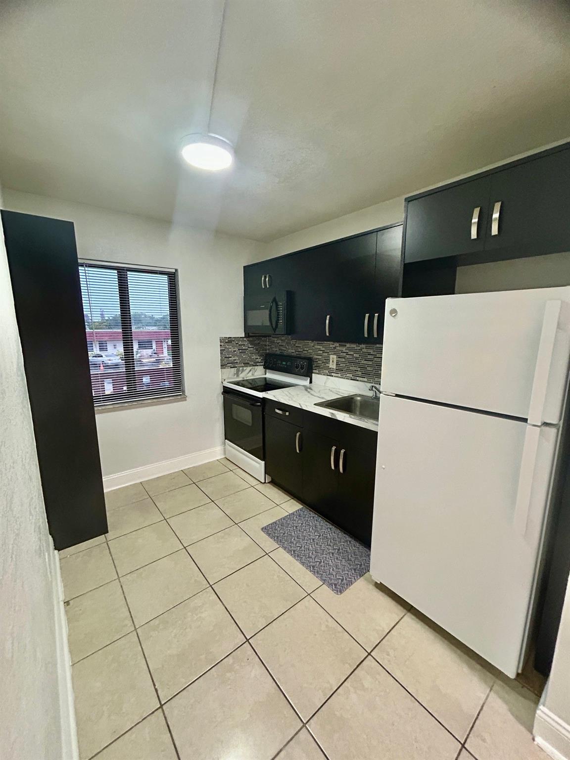 Miramar Gardens Estates Sec - Residential Lease