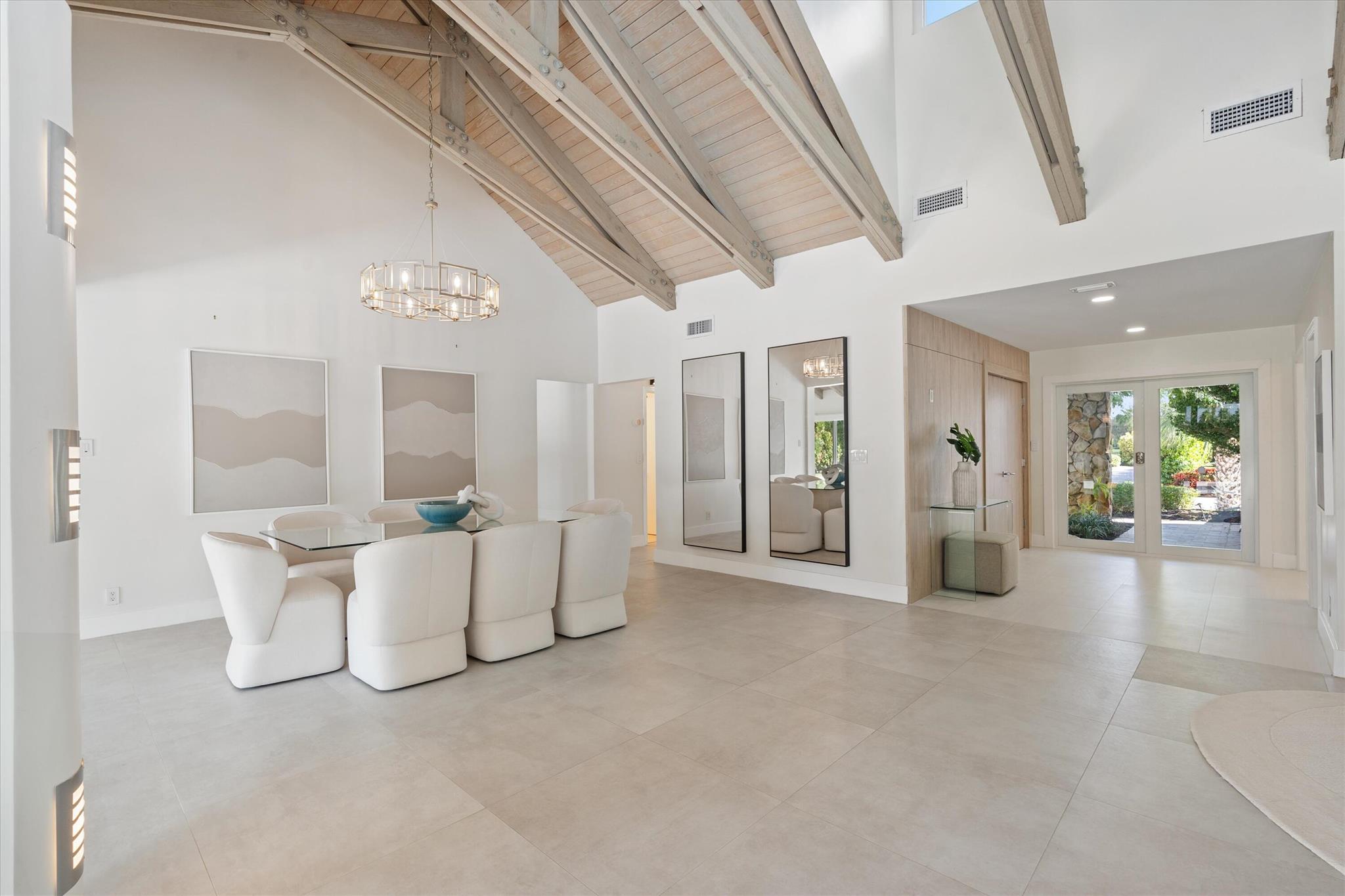 PINE LAKE - Residential