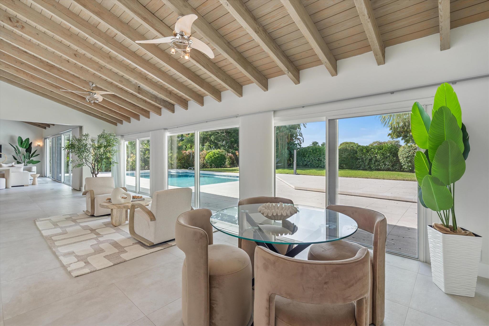 PINE LAKE - Residential