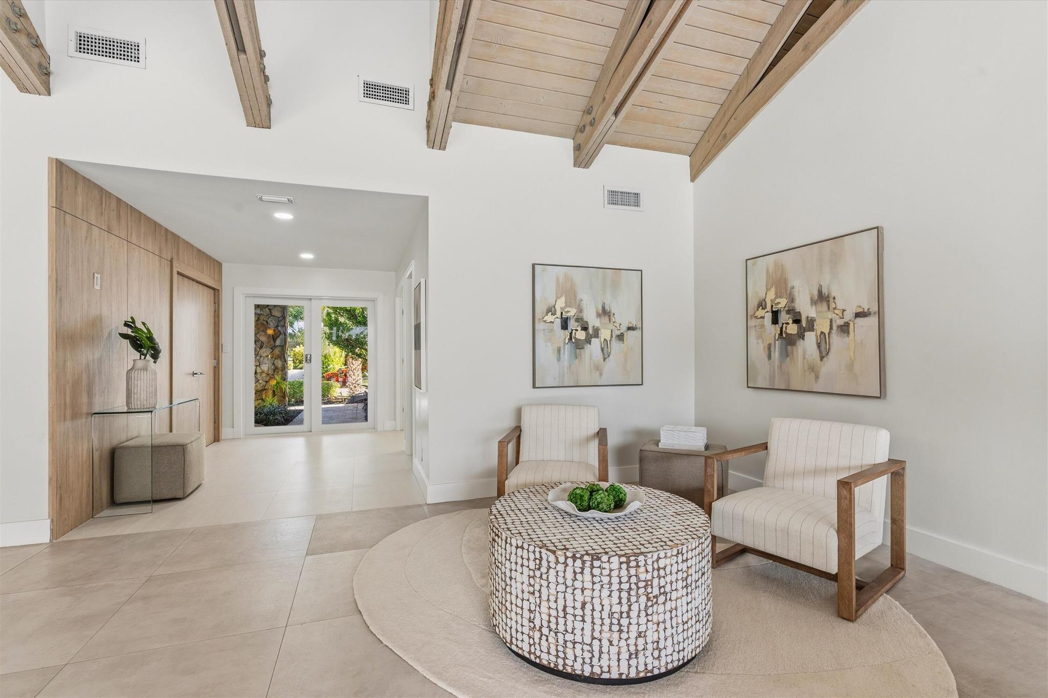 654 Pine Lake Drive, Delray Beach, FL, 33445/$2,472,000 4 654 Pine Lake Drive