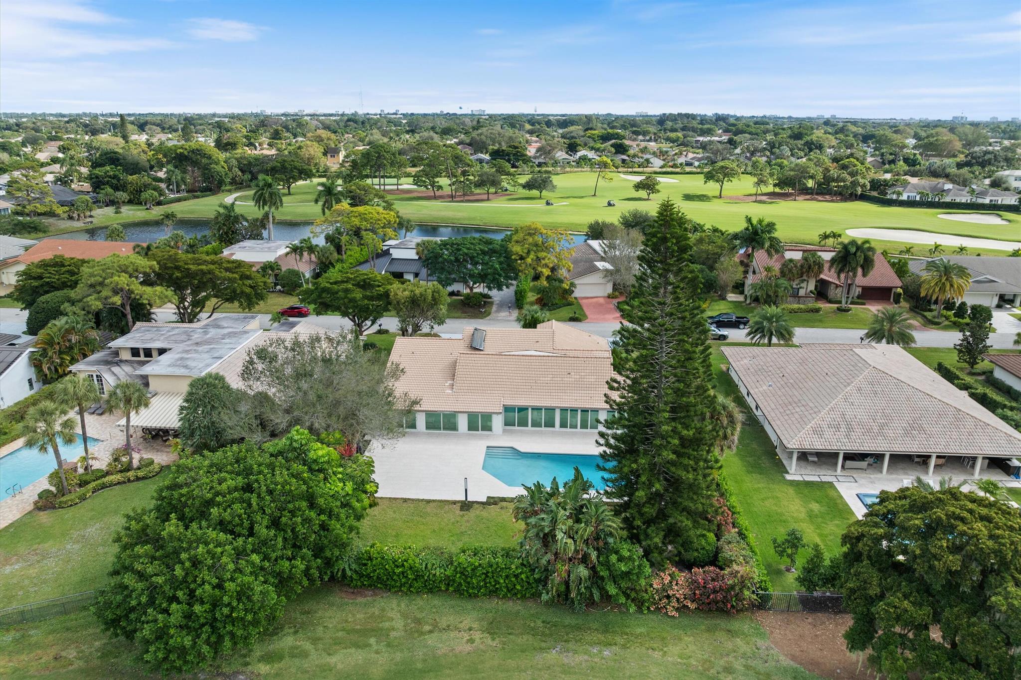 PINE LAKE - Residential