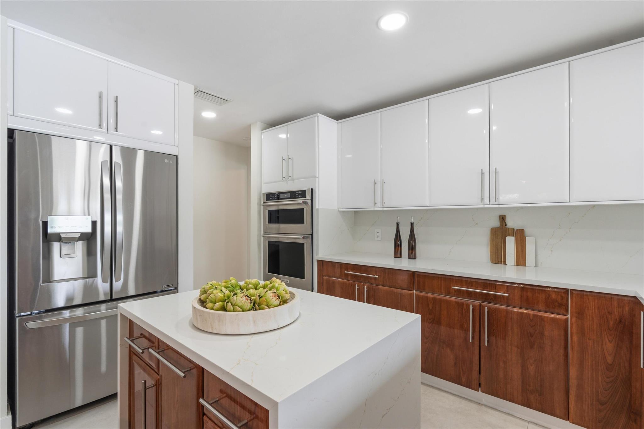 PINE LAKE - Residential