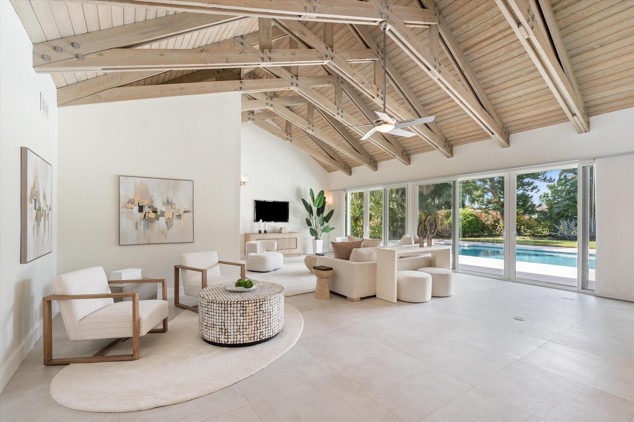 654 Pine Lake Drive, Delray Beach, FL, 33445/$2,472,000 3 654 Pine Lake Drive