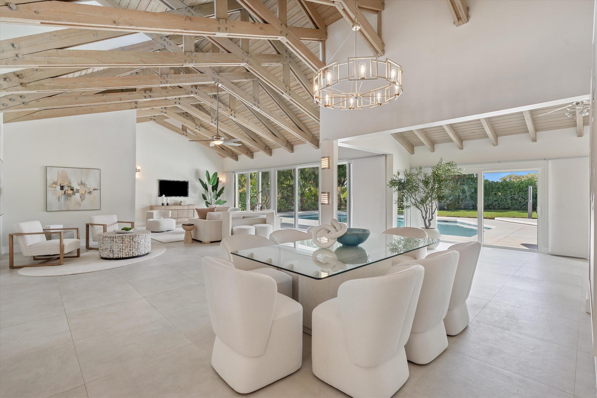 PINE LAKE - Residential