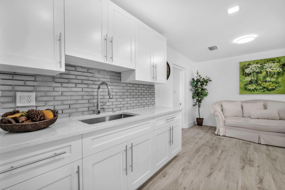 Castle Gardens 2 67-34 B - Residential