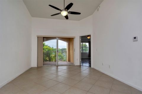 Condominium in Pembroke Pines FL 9640 2nd St St 5.jpg