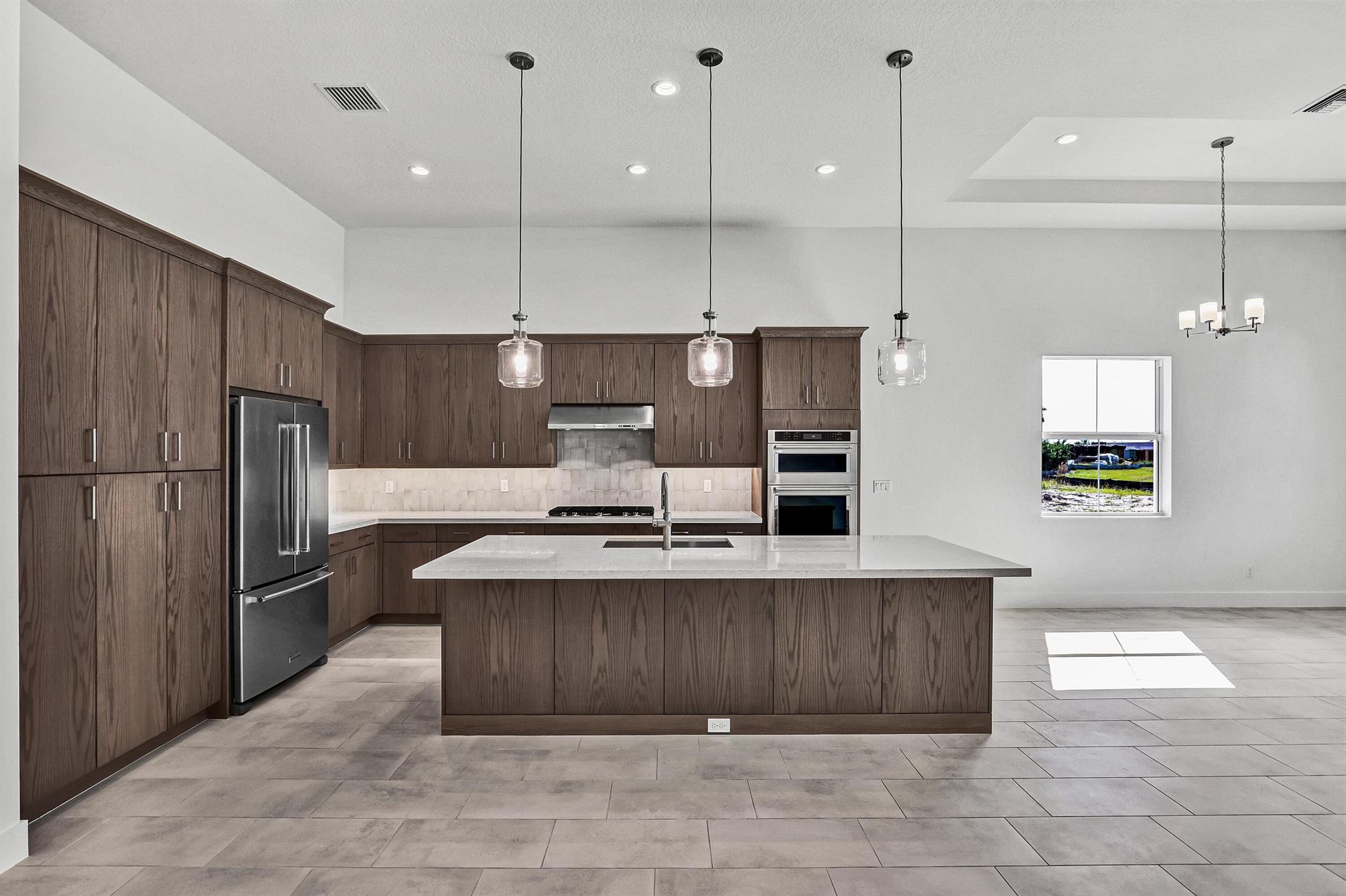 10215 Timber Creek Way