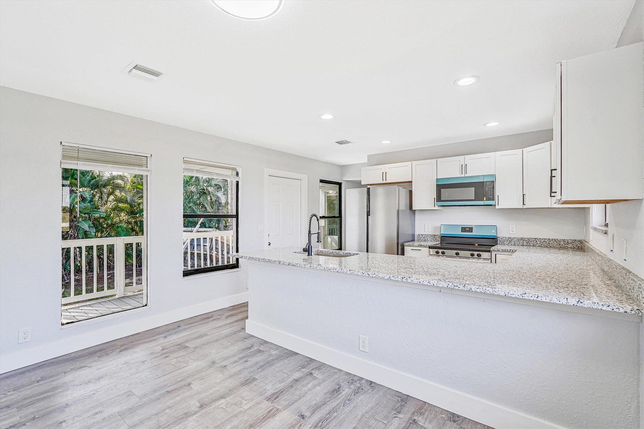 Loxahatchee - Residential