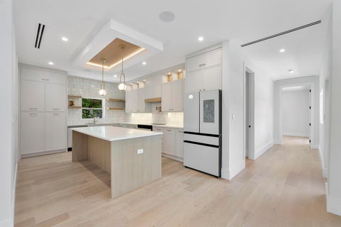 Tiny photo for 303 SW 14TH Place, Boca Raton, FL 33432 (MLS # B26077884)