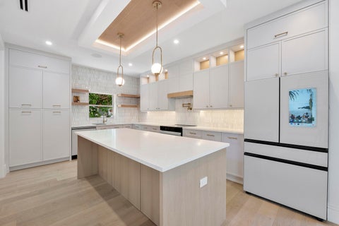 Tiny photo for 303 SW 14TH Place, Boca Raton, FL 33432 (MLS # B26077884)