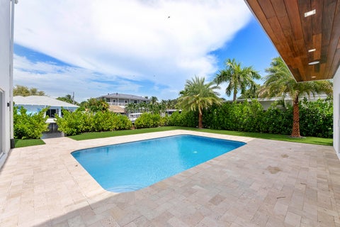 Tiny photo for 303 SW 14TH Place, Boca Raton, FL 33432 (MLS # B26077884)