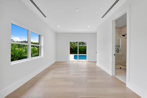 Tiny photo for 303 SW 14TH Place, Boca Raton, FL 33432 (MLS # B26077884)