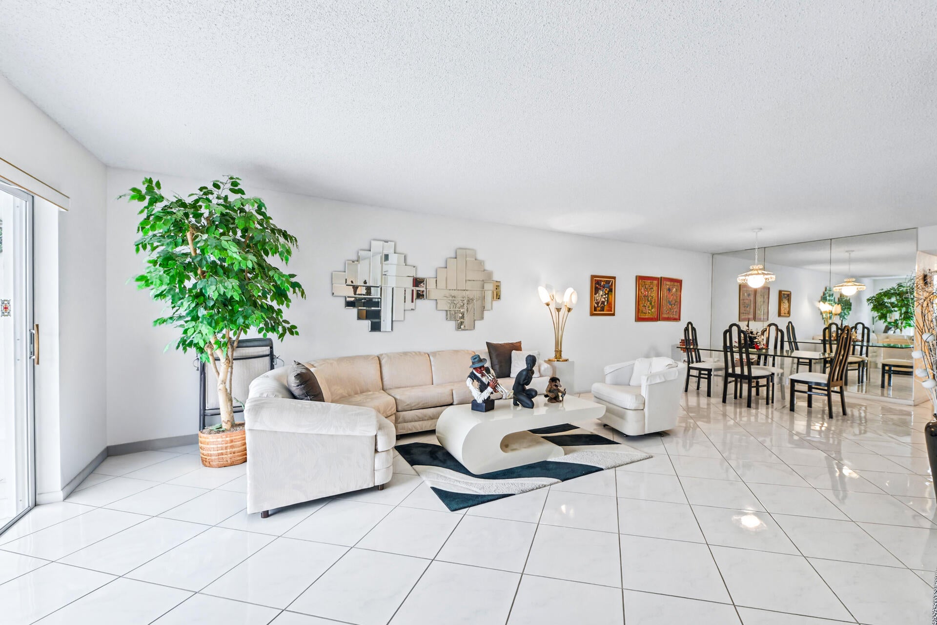 6260 S FALLS CIR Drive 303