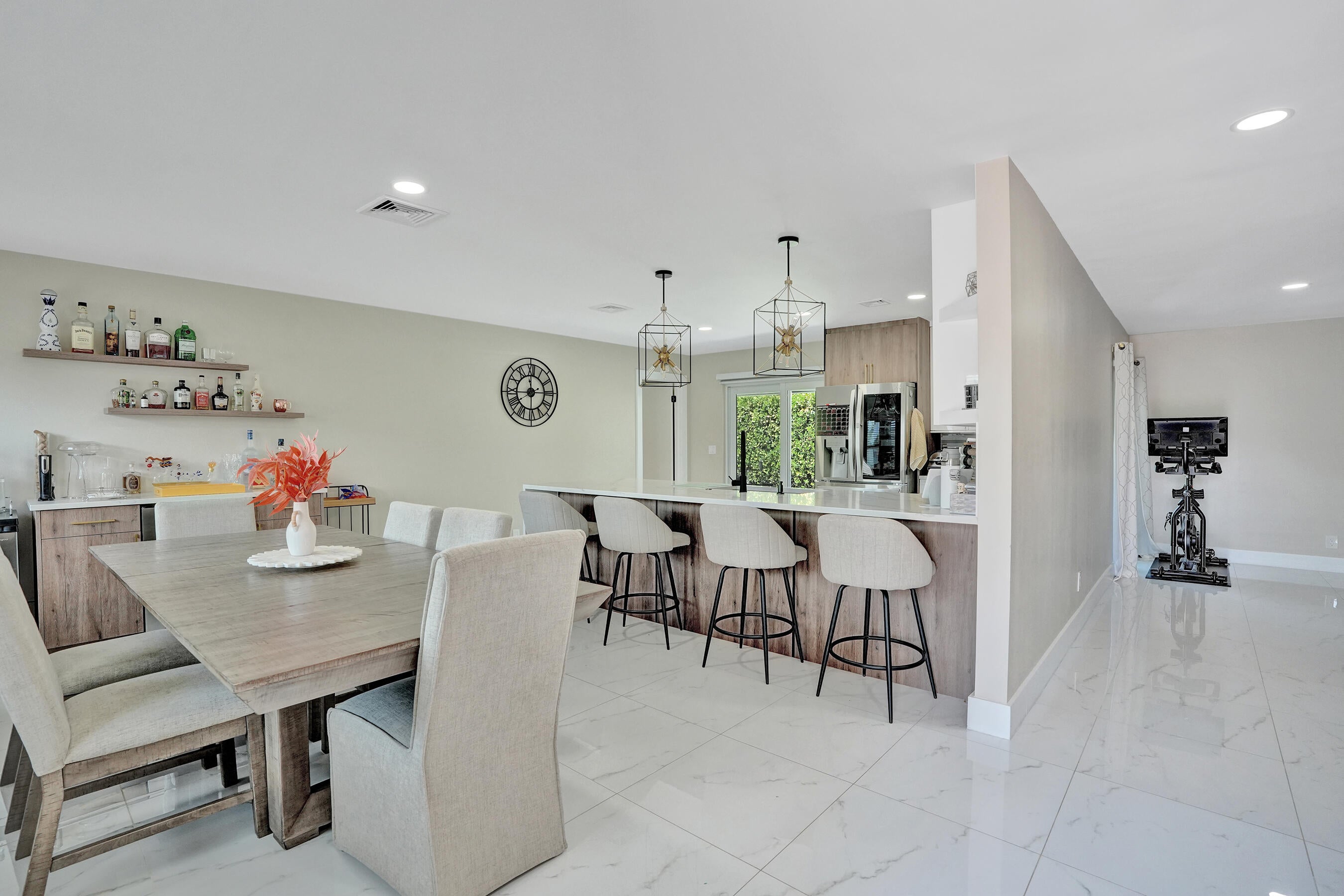 3010 CORMORANT Road