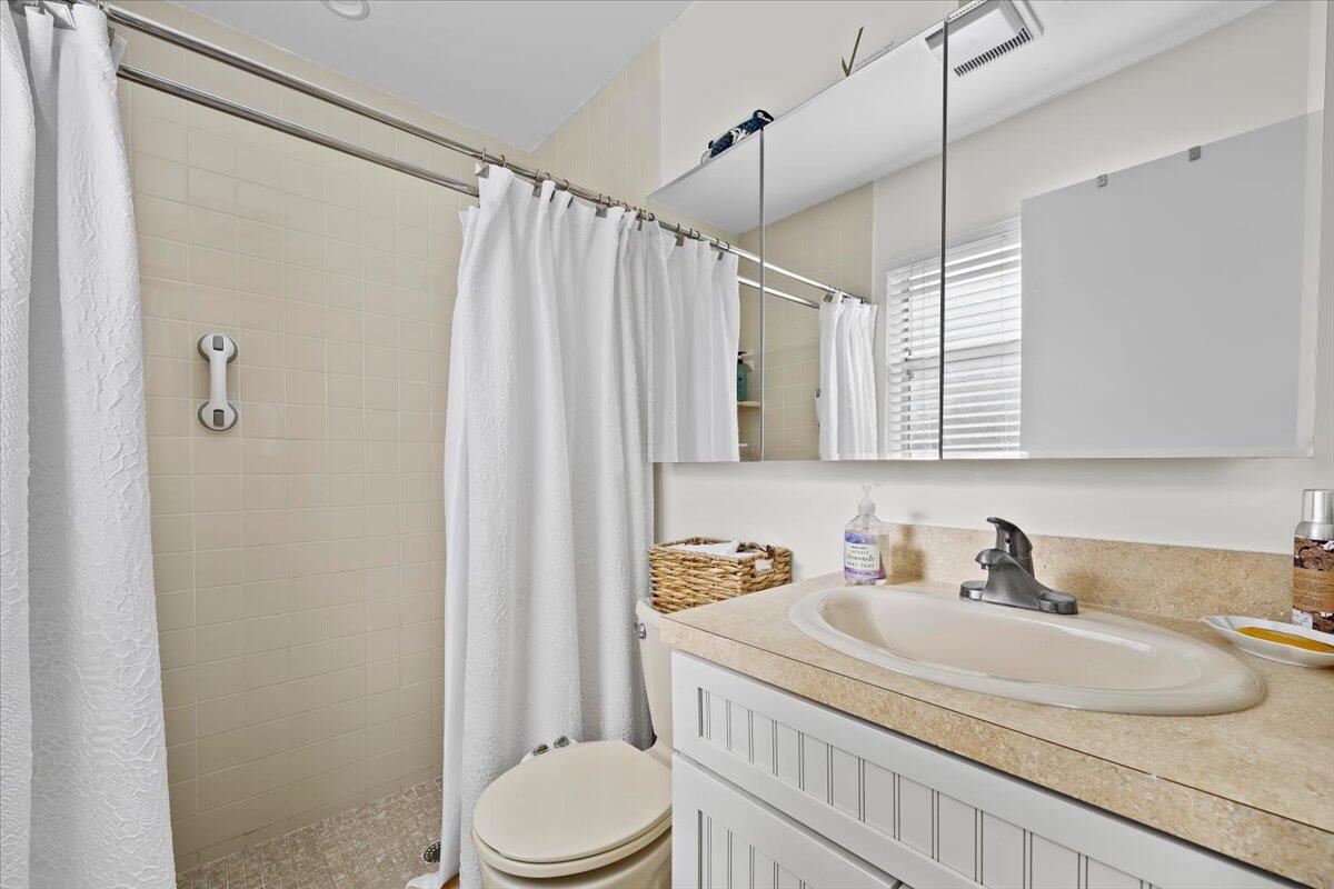 LUCERNE HOMES EAST 2 - Residential