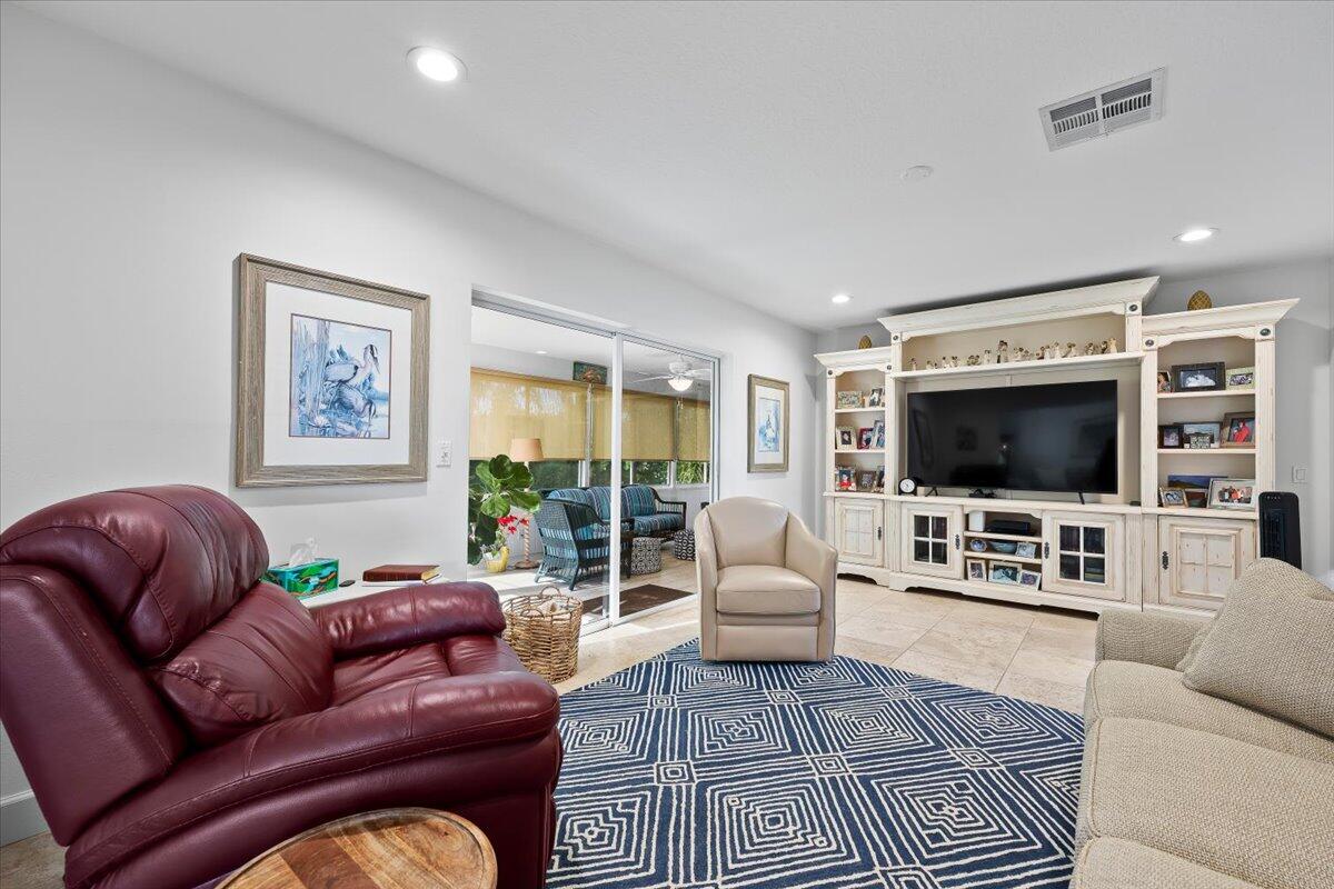 LUCERNE HOMES EAST 2 - Residential