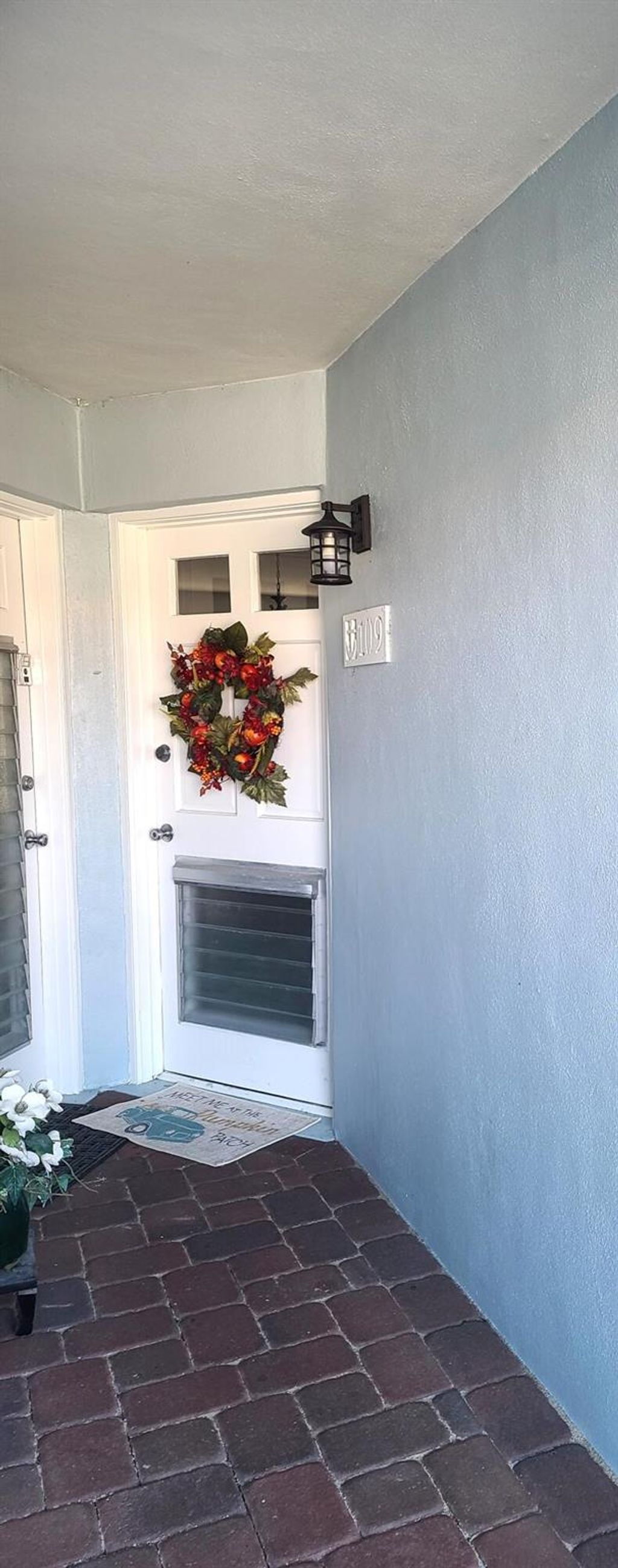 Photo of 120 Lehane Terrace #109, North Palm Beach, FL 33408 (MLS # R10928513)