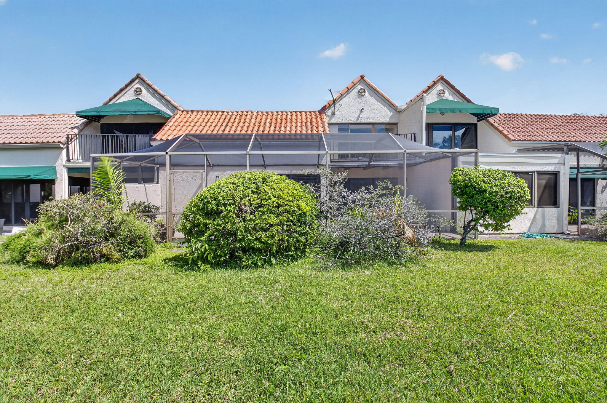 L'ambiance of Via Verde - Residential