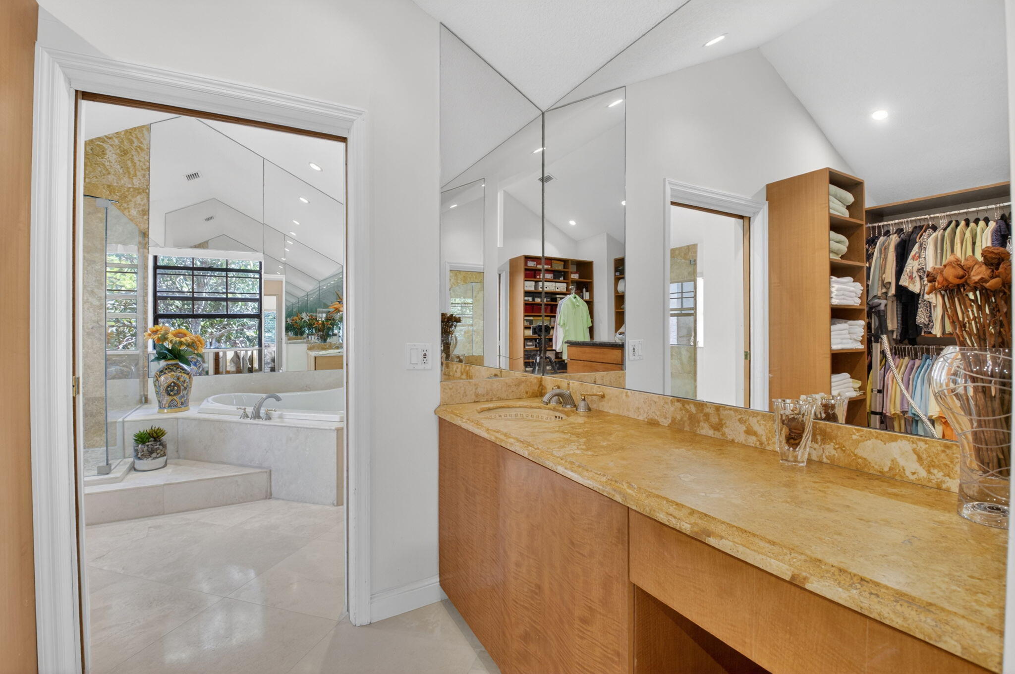 L'ambiance of Via Verde - Residential