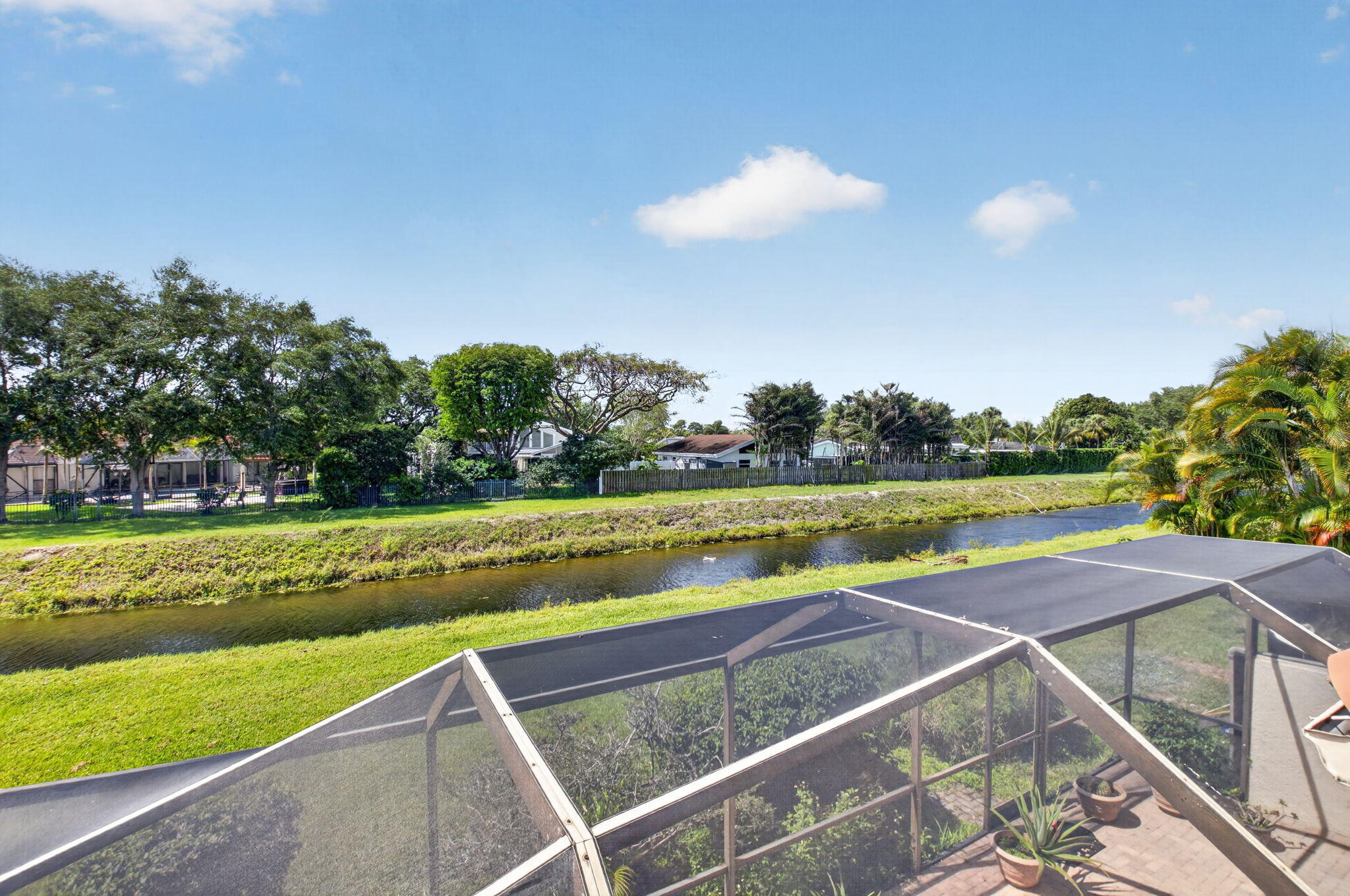 L'ambiance of Via Verde - Residential