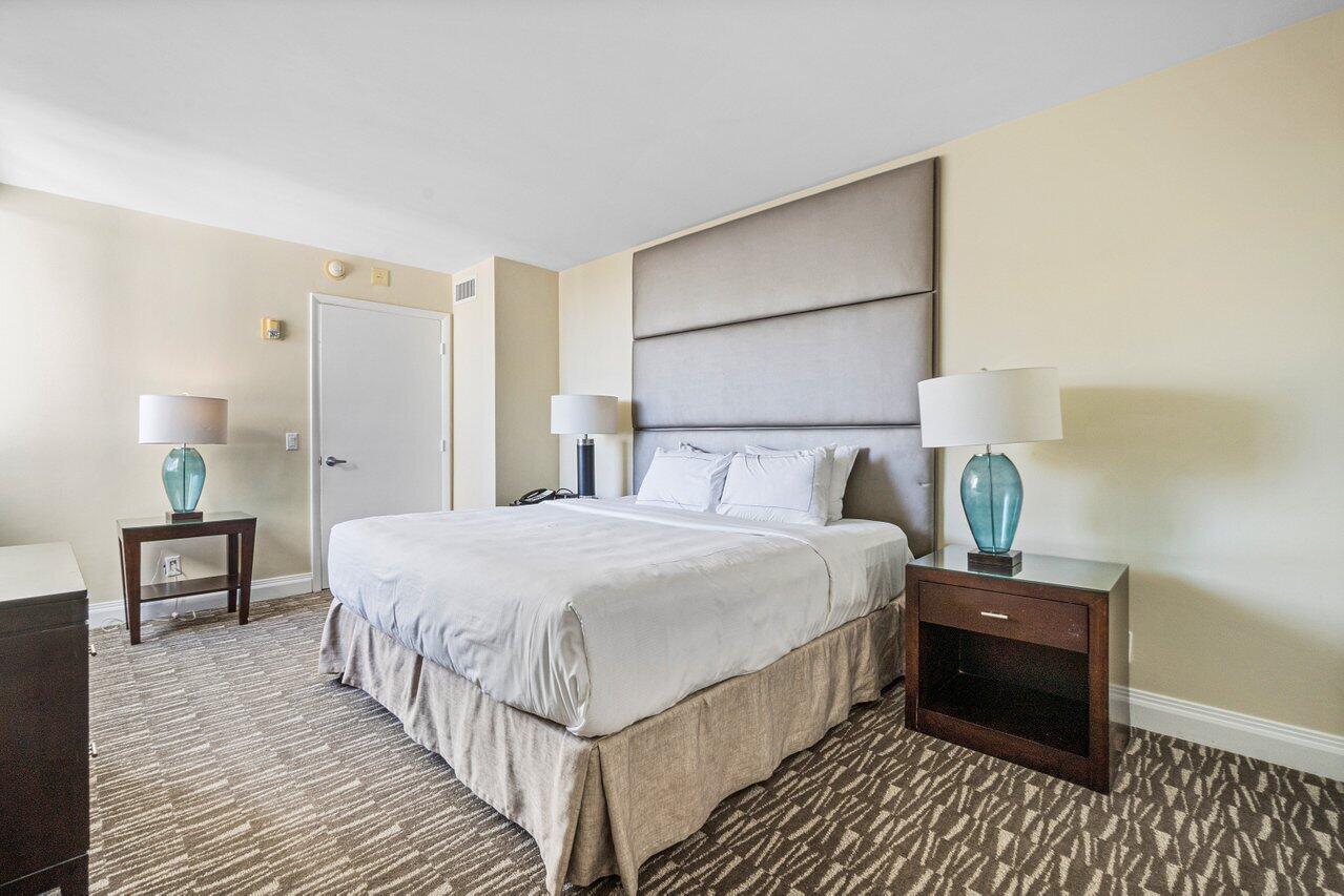 GALLERY ONE CONDO - Residential