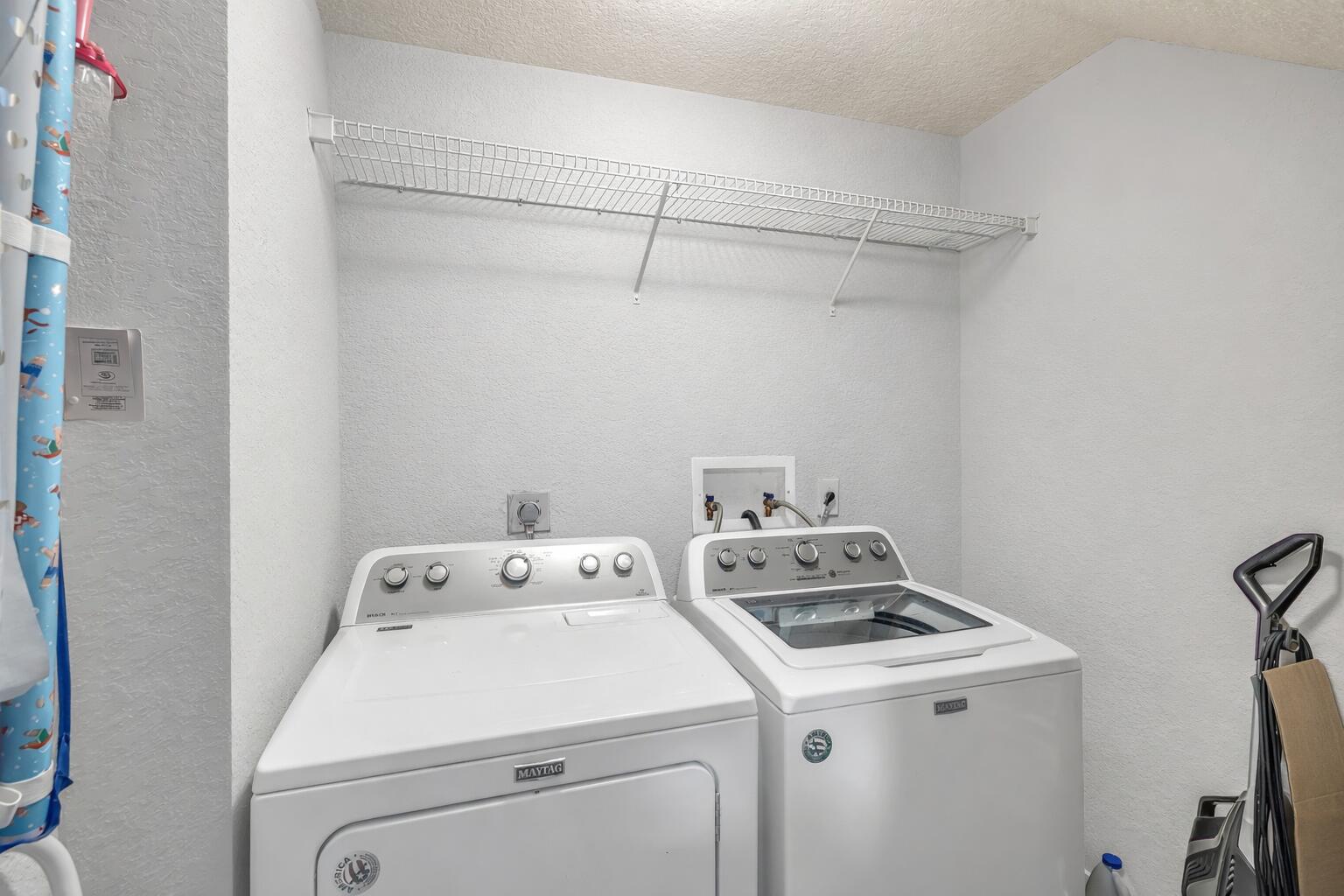 REGENCY LAKES AT COCONUT CREEK - Residential