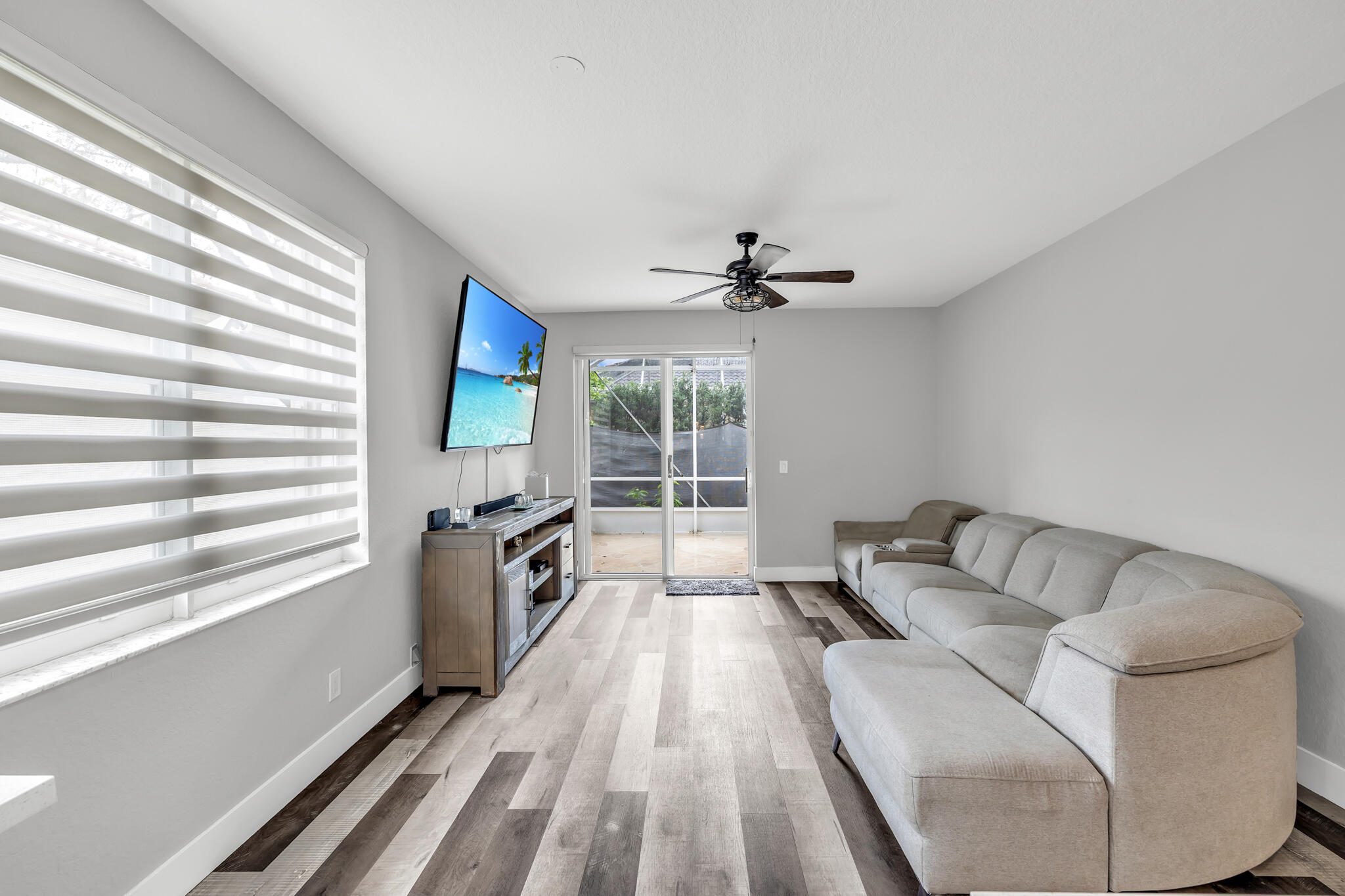 REGENCY LAKES AT COCONUT CREEK - Residential